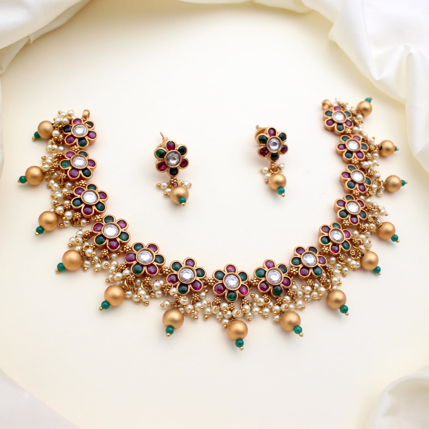 Antique Matte Kemp Flower Necklace Set