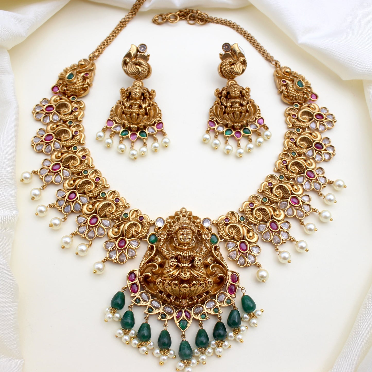 Heavy Nagas Zircon Kemp Bridal Lakshmi Necklace Set