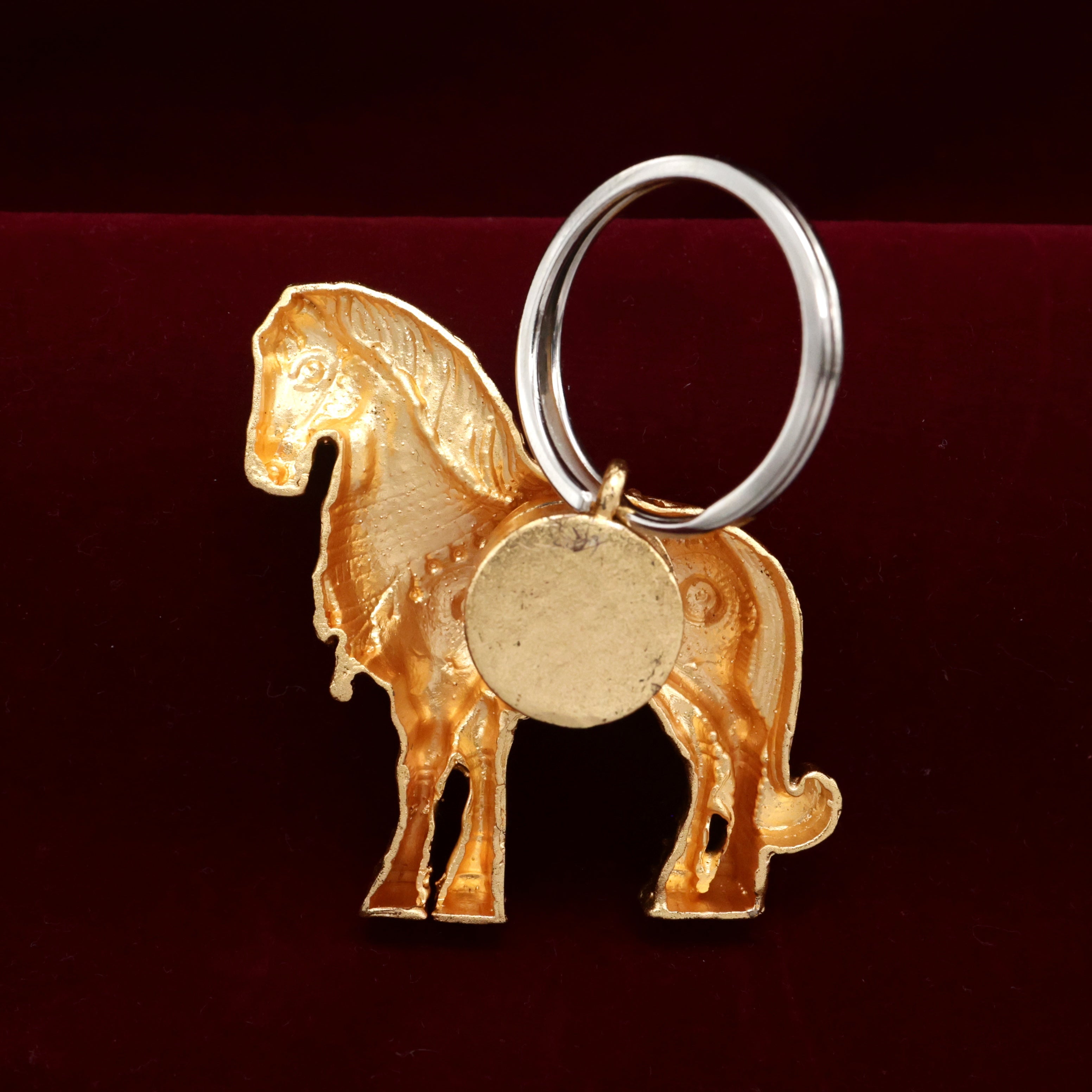 Premium Antique Designer 3D Embossed Royal Horse Magnetic Brooch
