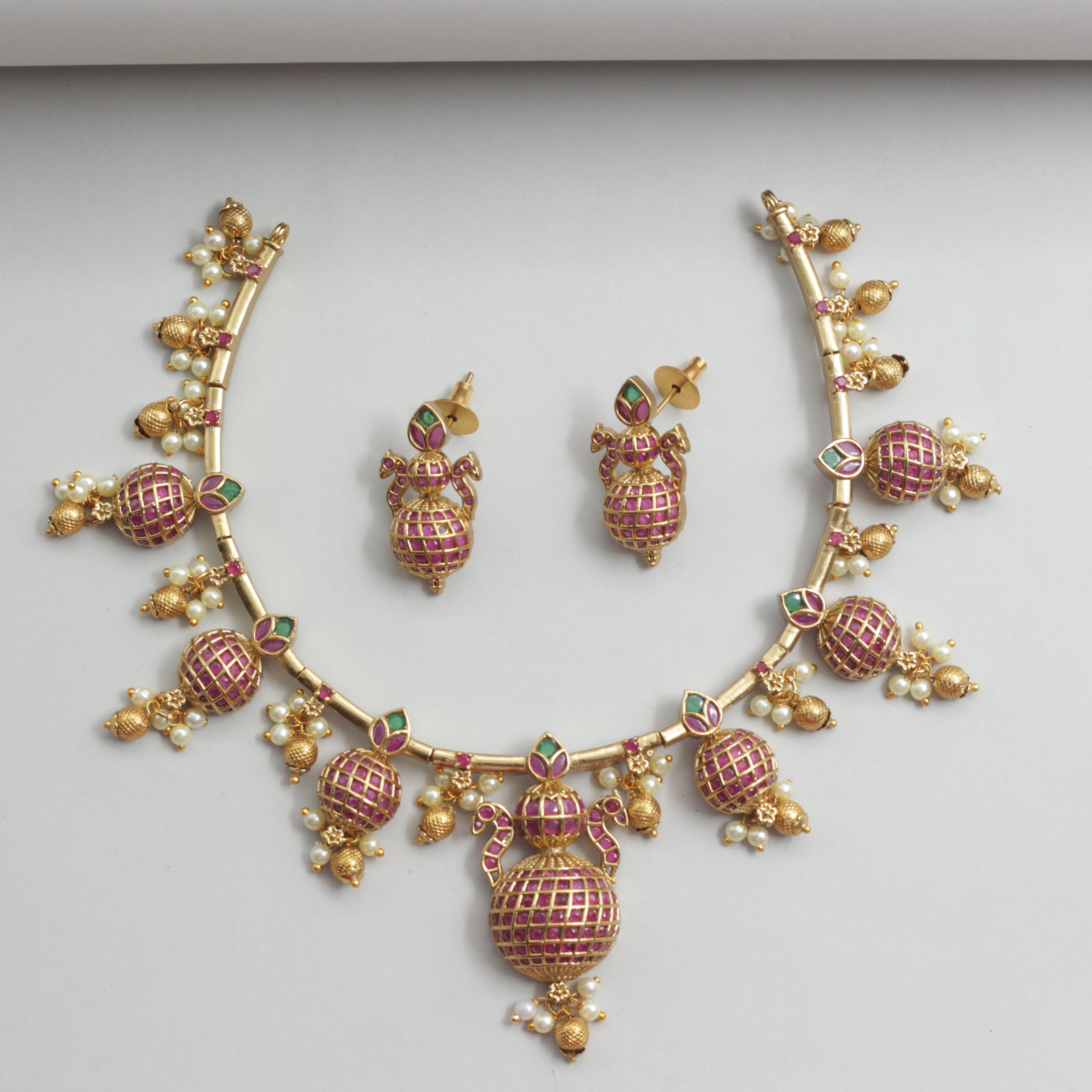 Antique Premium Kemp Kalash Bridal Necklace Set