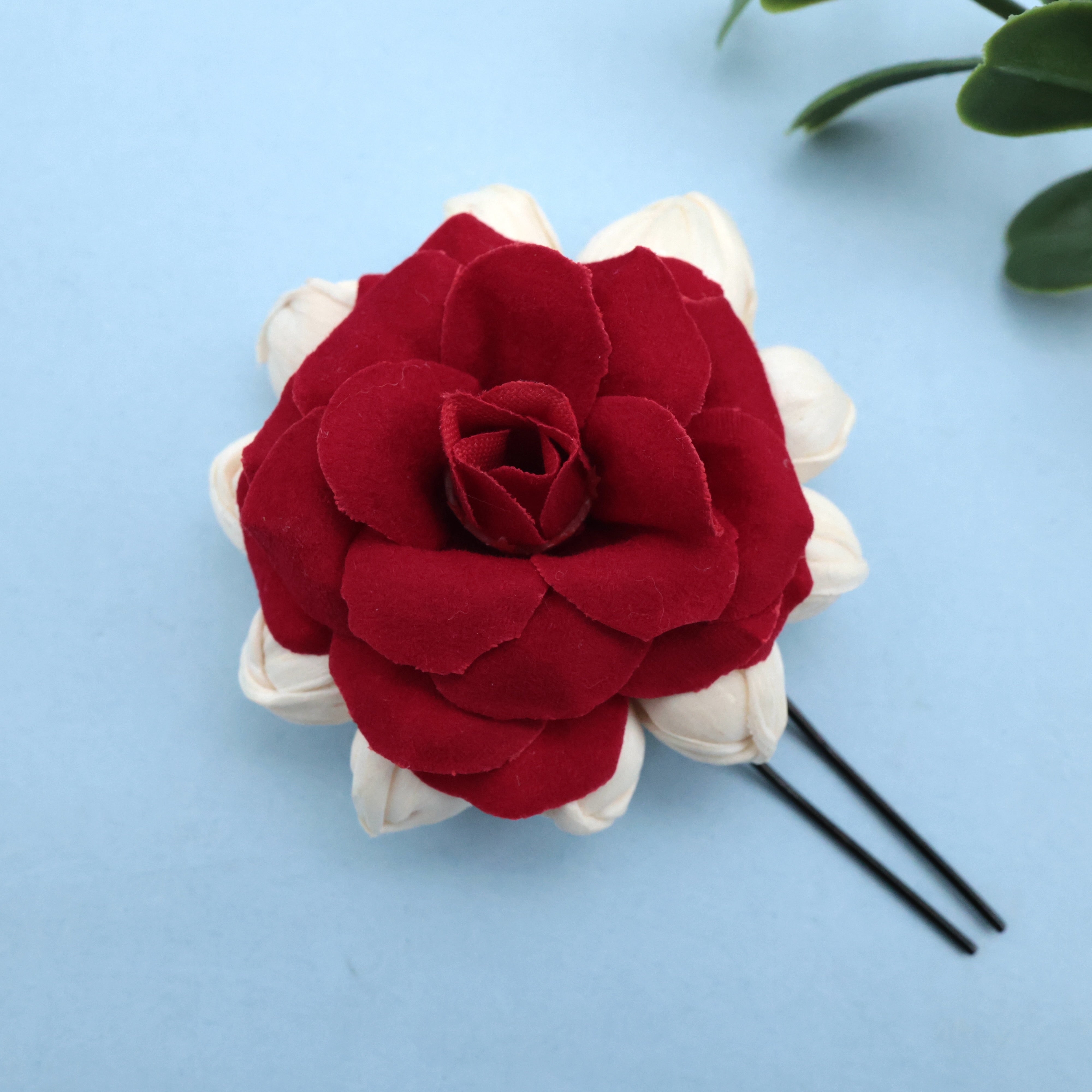 Pack of 9 Handmade Jasmine Rose U Pins