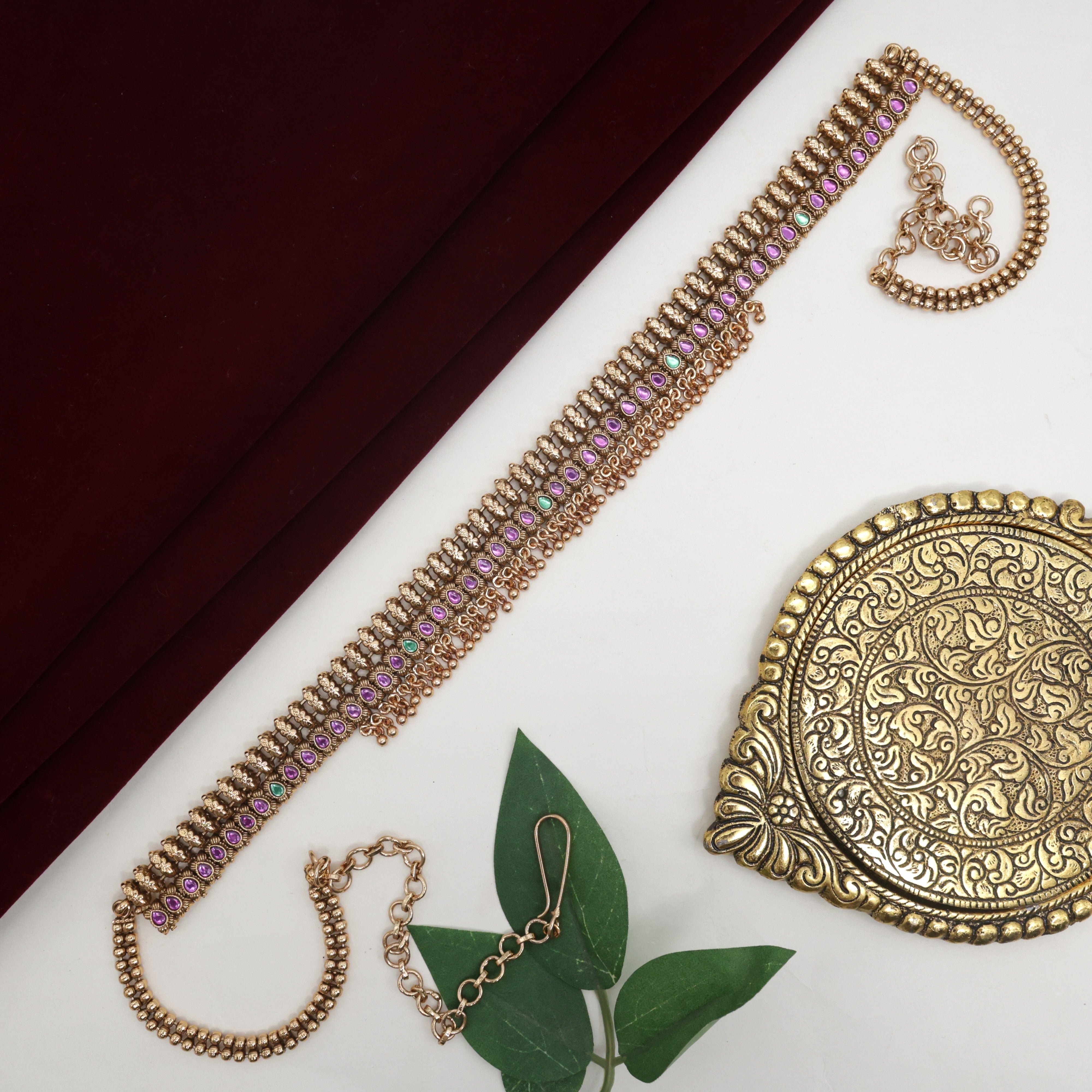 ANTIQUE GOLD FLOWER BUD KEMP BRIDAL HIP CHAIN
