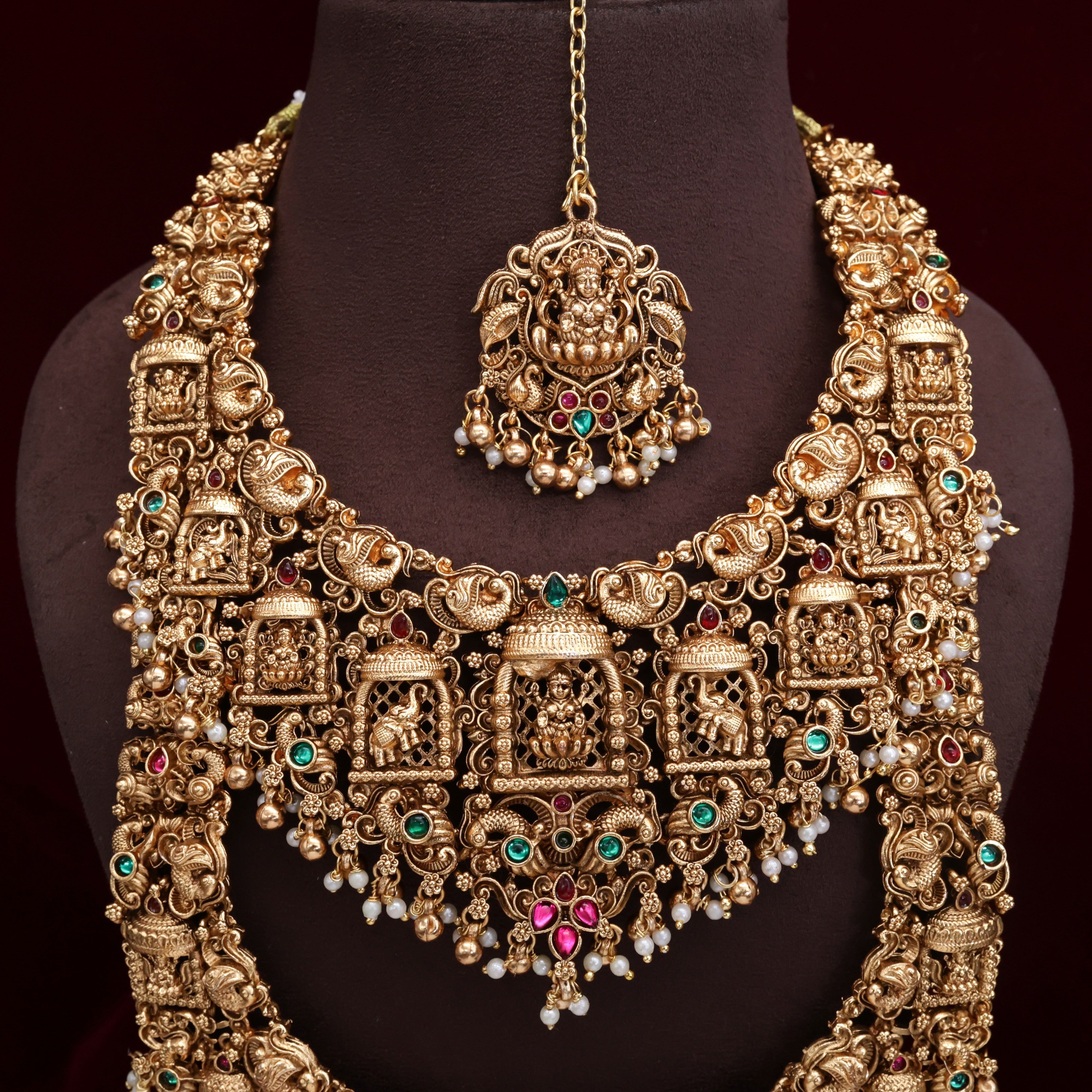 Budget Friendly Antique Kemp Mahalakshmi Temple Mantap Full Bridal Set