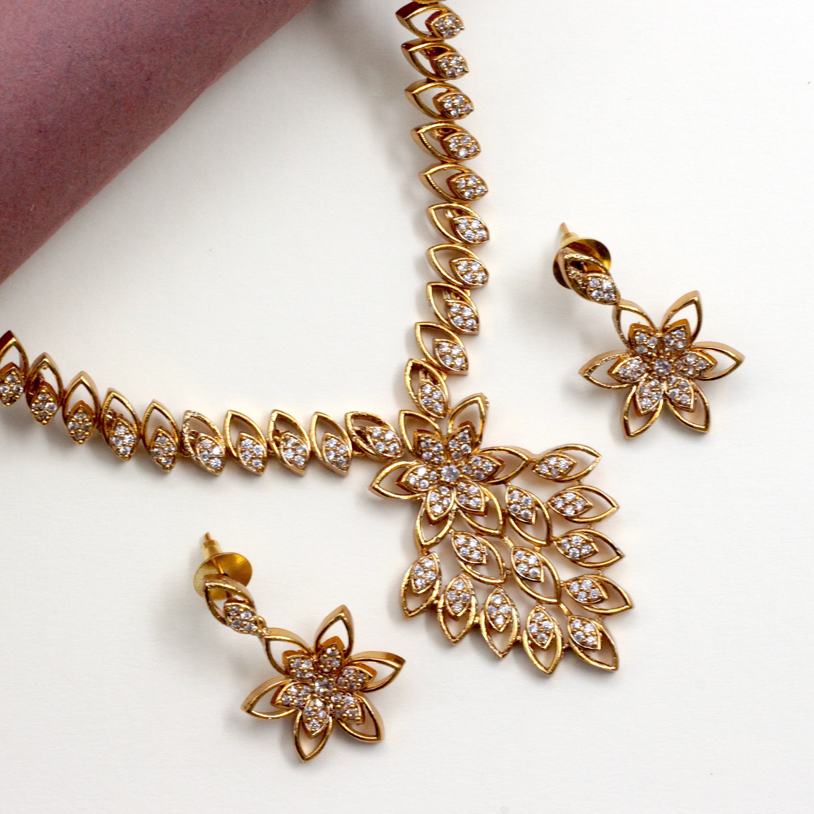 Diamond Look AD Flower Leaf Bridal Necklace