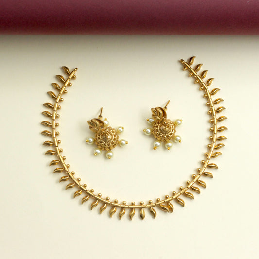 Budget Friendly Gold Look Flames Necklace Set