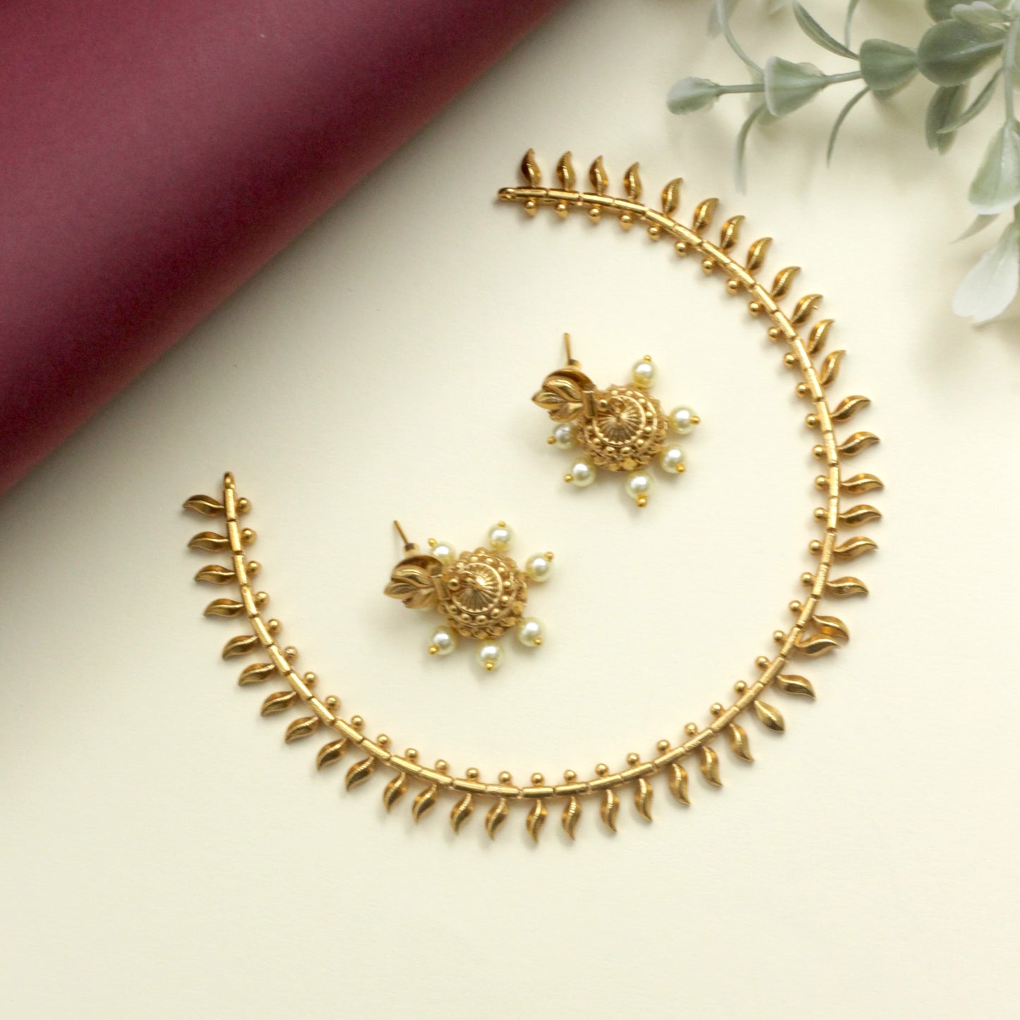 Budget Friendly Gold Look Flames Necklace Set