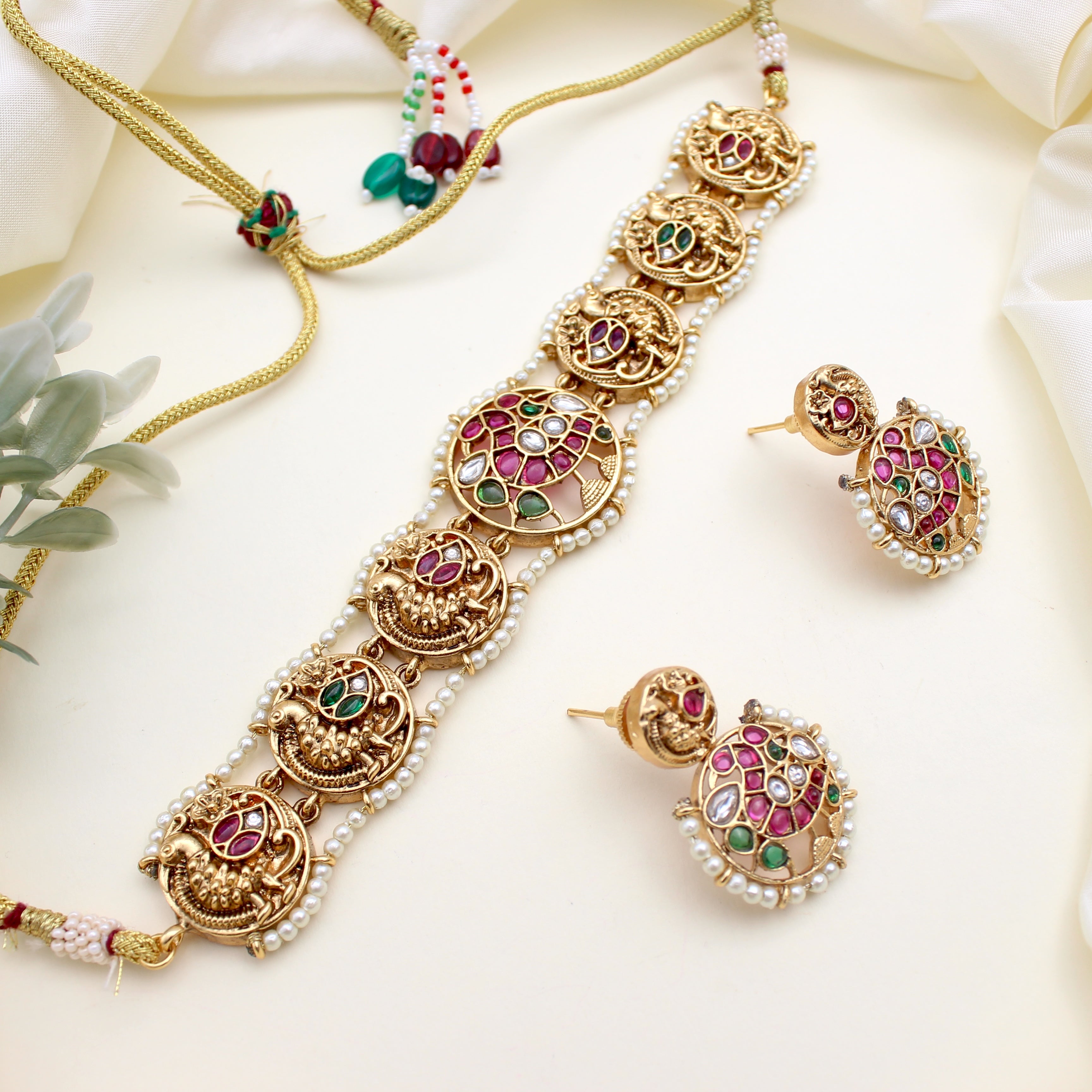 Premium Nagas Traditional Annapakshi Pearl Outline Bridal Choker Set