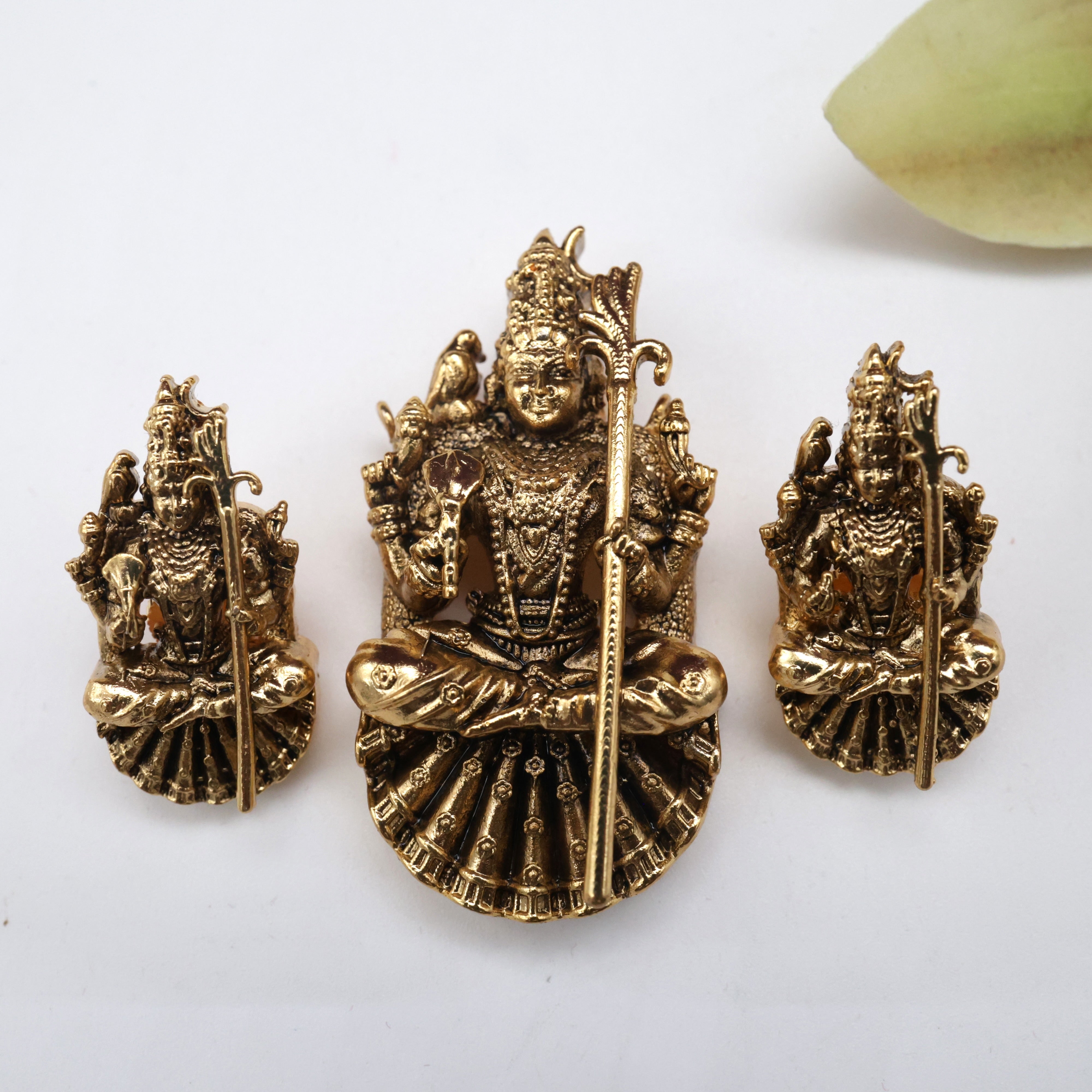 Antique Nagas Kanchi Kamakshi Devi Divine Pendant Set
