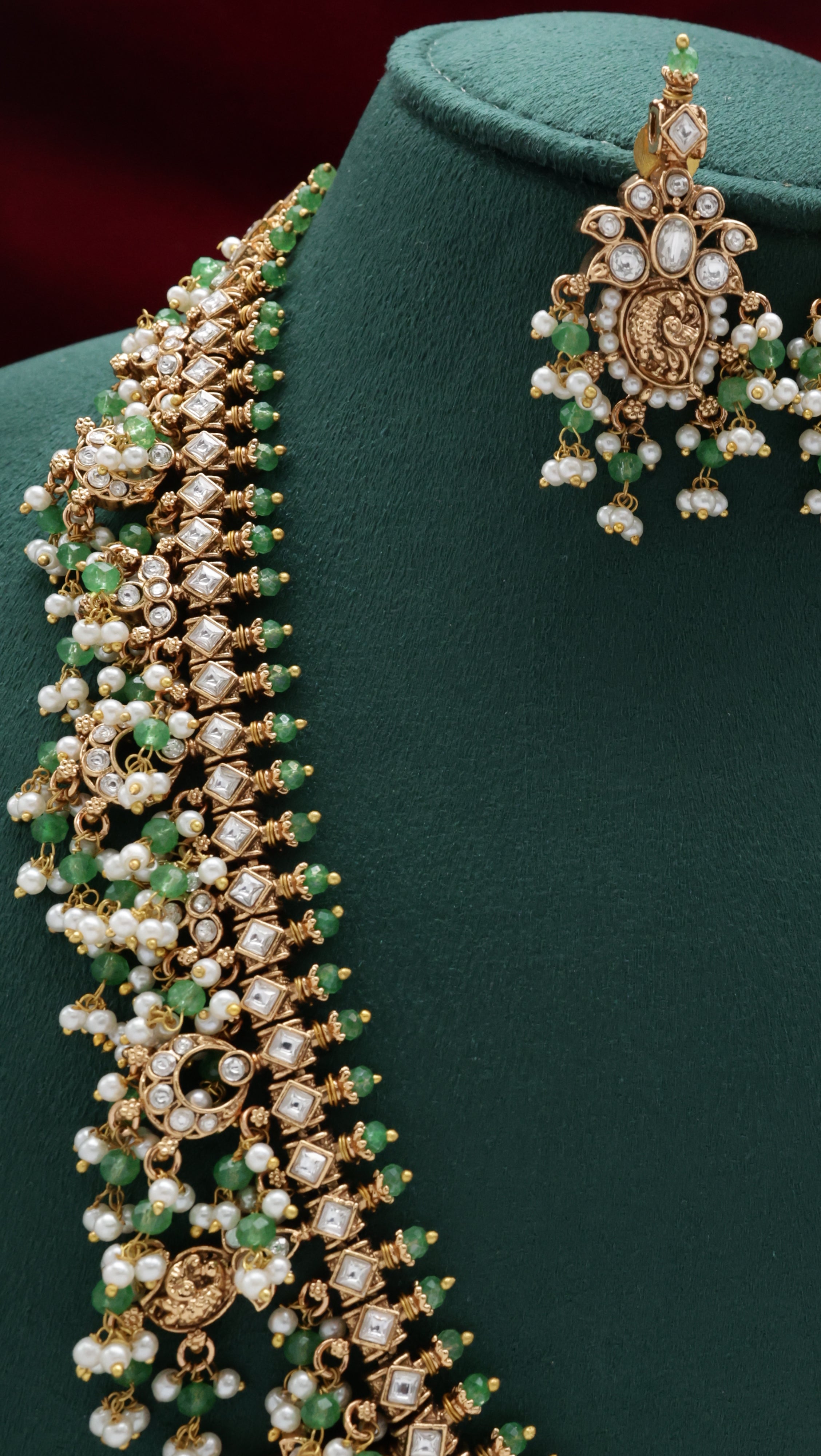 PREMIUM KEMP & KUNDAN STONES BRIDAL GUTTAPUSALU HAARAM SET - Diamond White