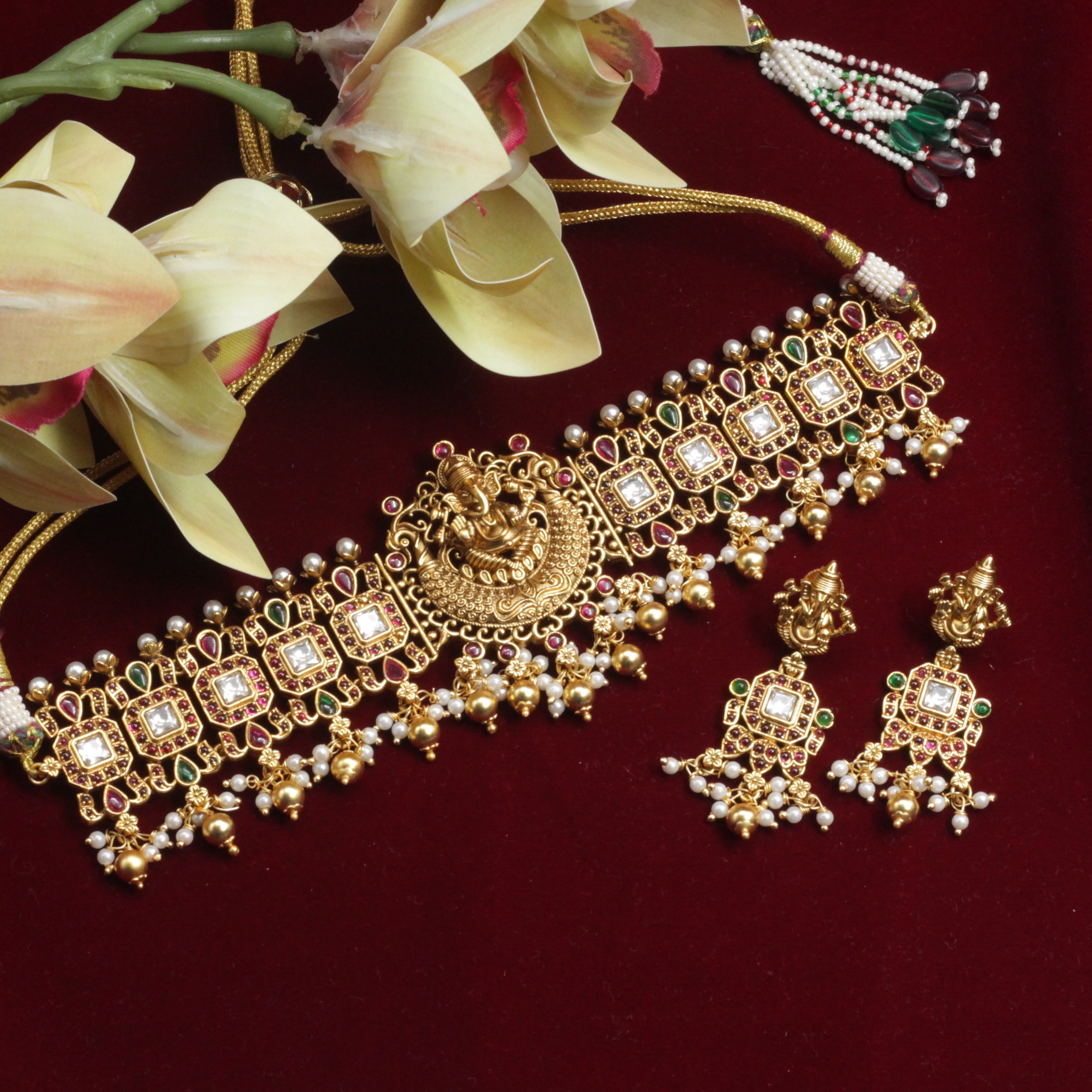 Premium Kundan Kemp Ganesha High Neck Bridal Choker