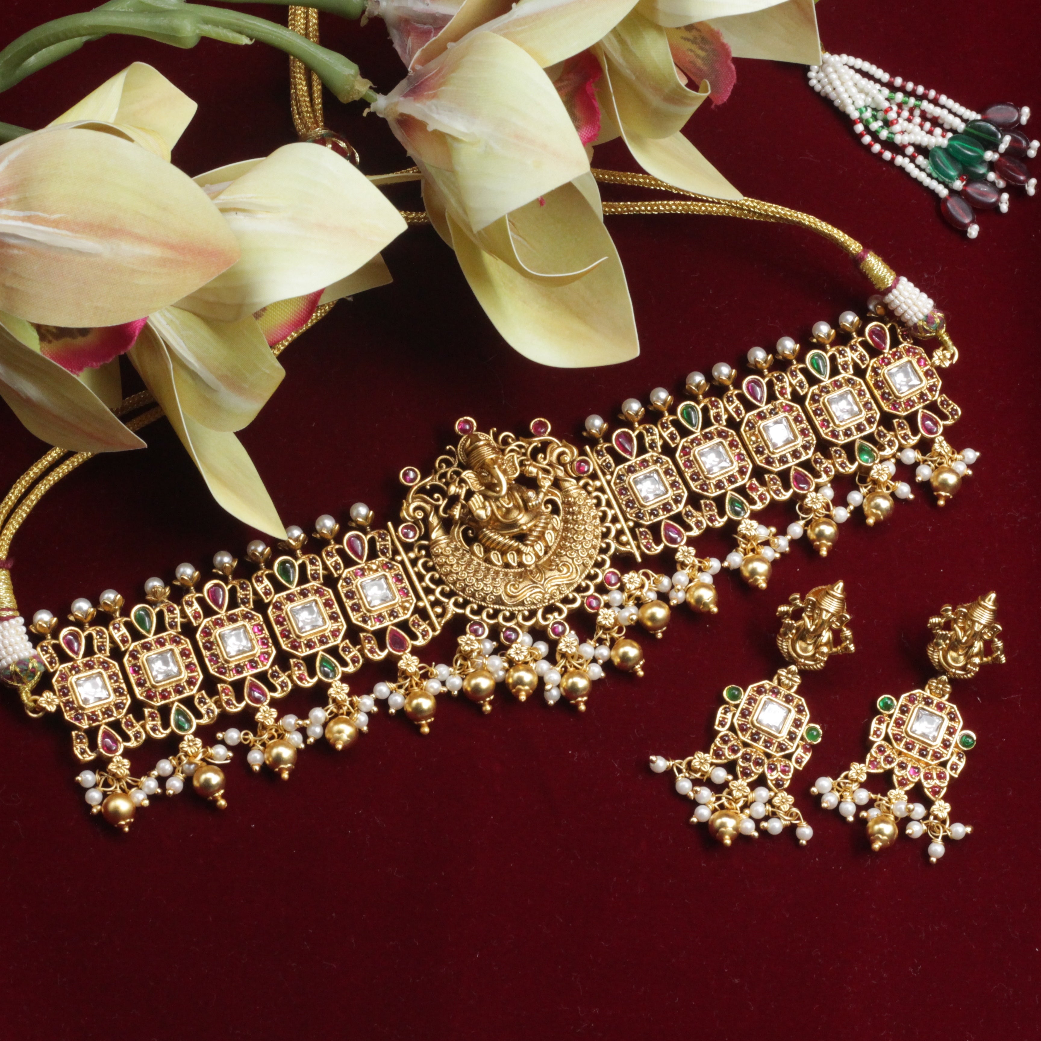 Premium Kundan Kemp Ganesha High Neck Bridal Choker