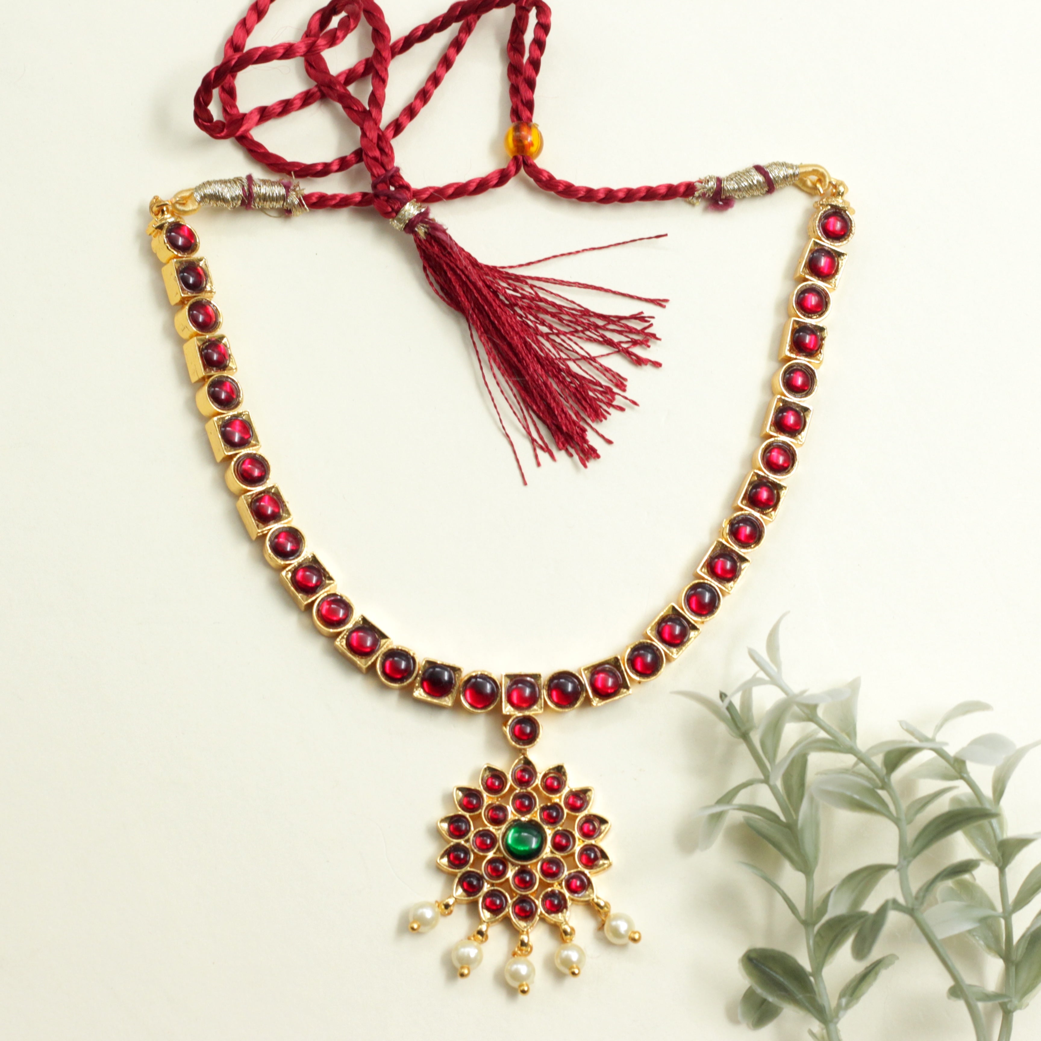 Budget Friendly Traditional Circles & Squares Flower Attigai Necklace