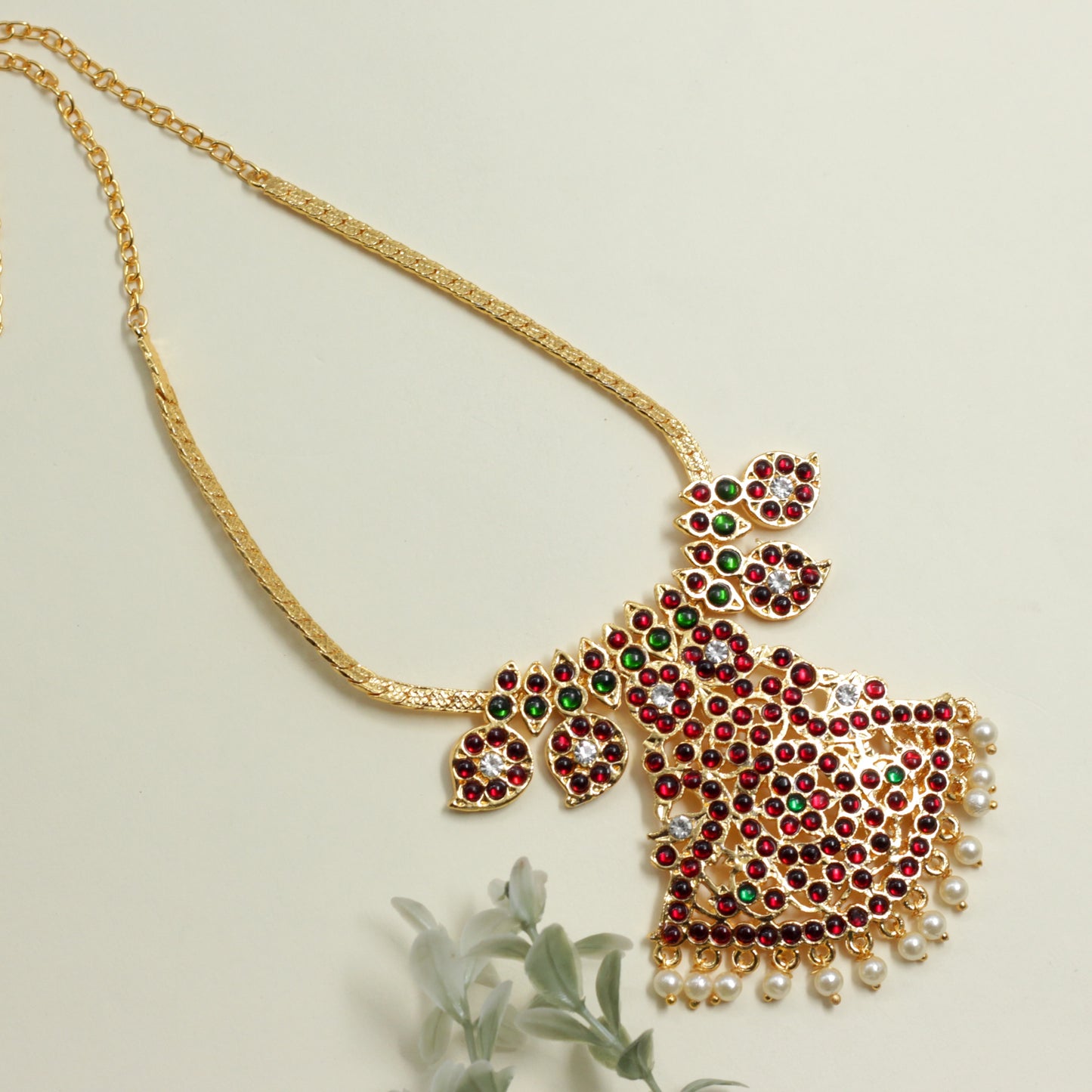 Traditional Kemp Rettapakshi Mango Pendant Attigai Necklace