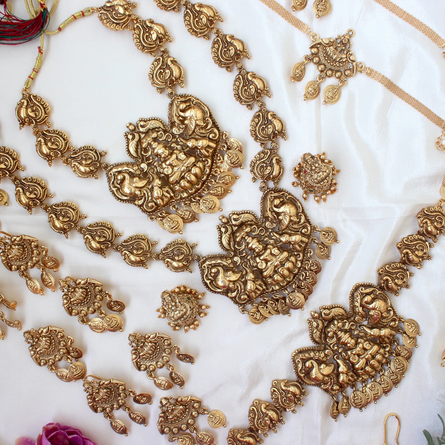 Budget Friendly Antique Gold Nagas Mahalakshmi Annam Full Bridal Set