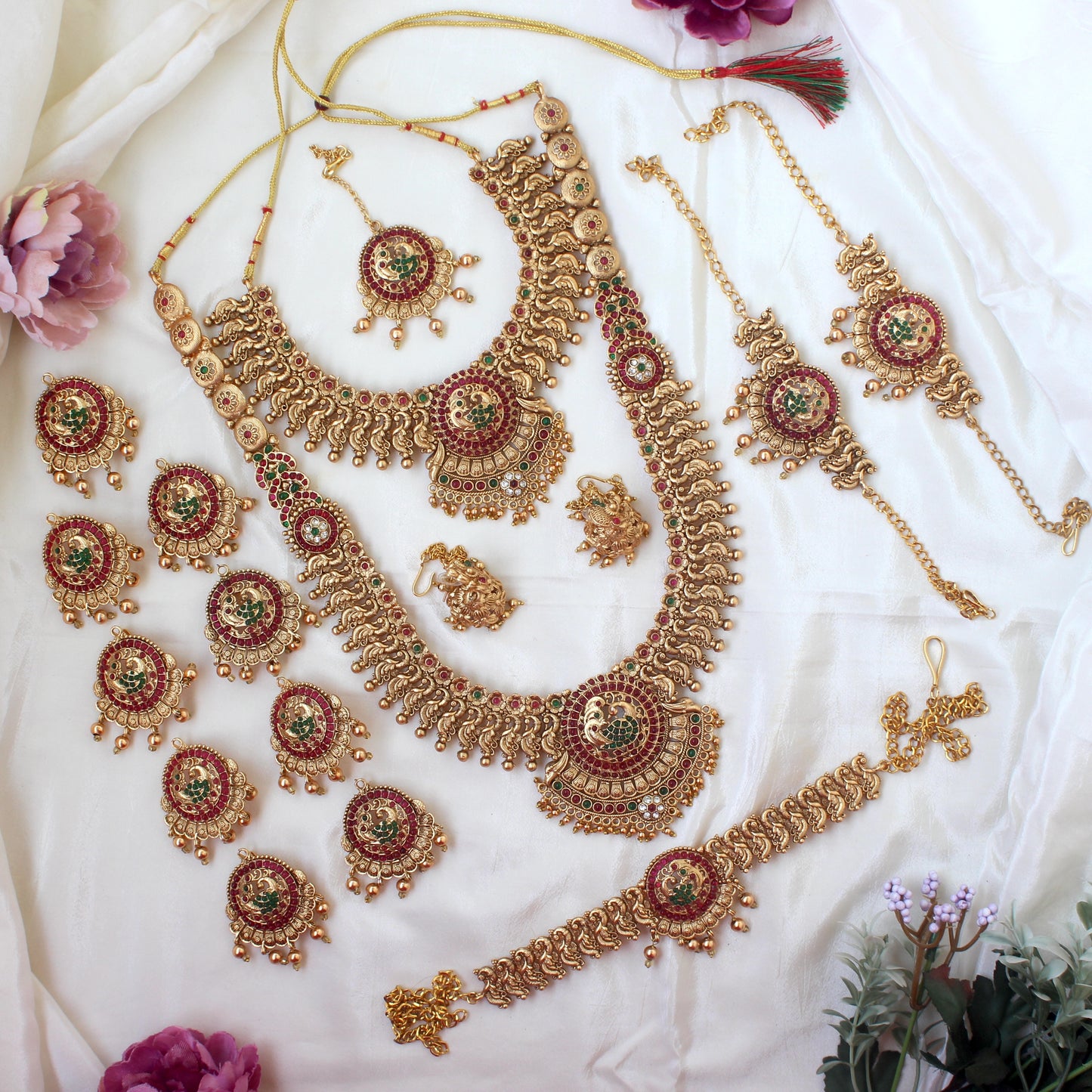 Budget Friendly Antique Gold Peacock Chakra Full Bridal Set