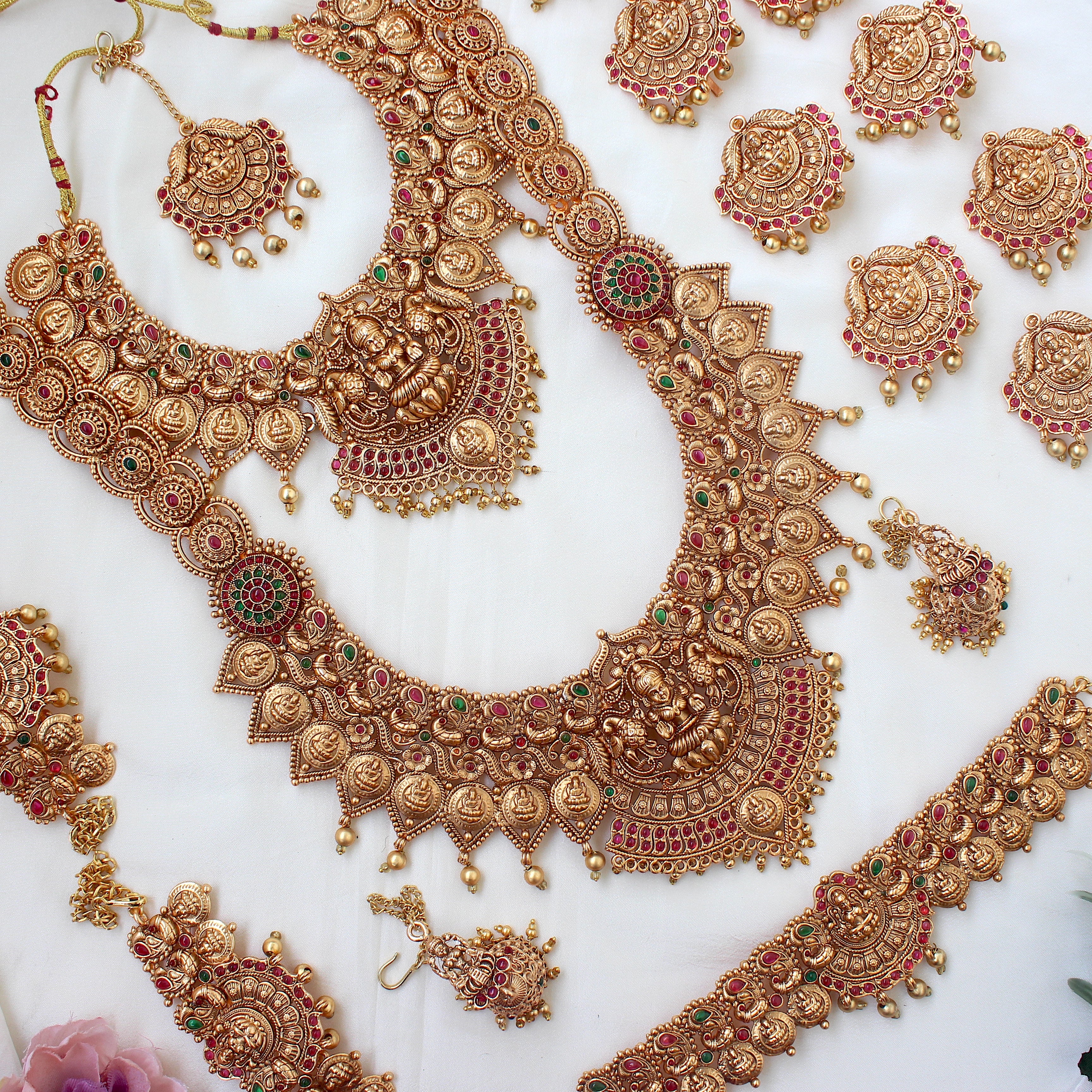 Budget Friendly Antique Gold Lakshmi Heavy Kemp Full Bridal Set