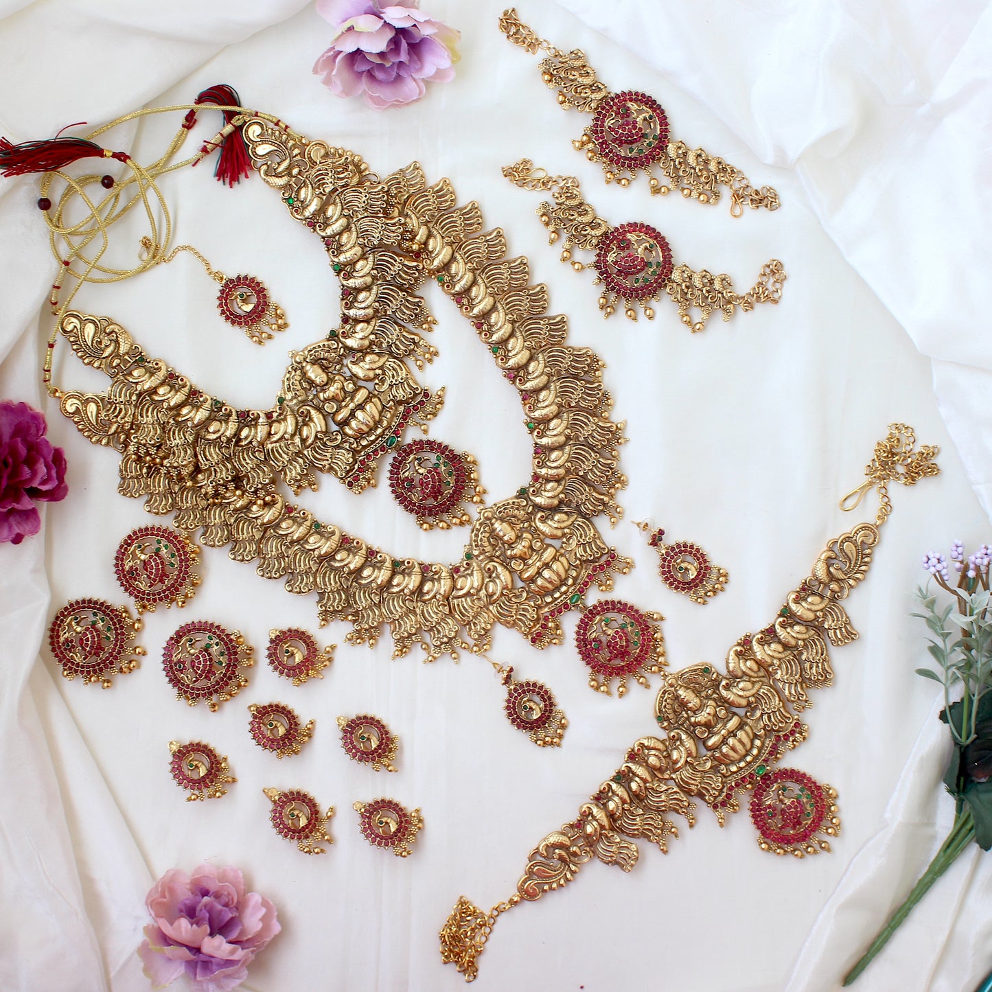 Antique Gold Matte Lakshmi Peacock Kemp Chakra Heavy Full Bridal Set