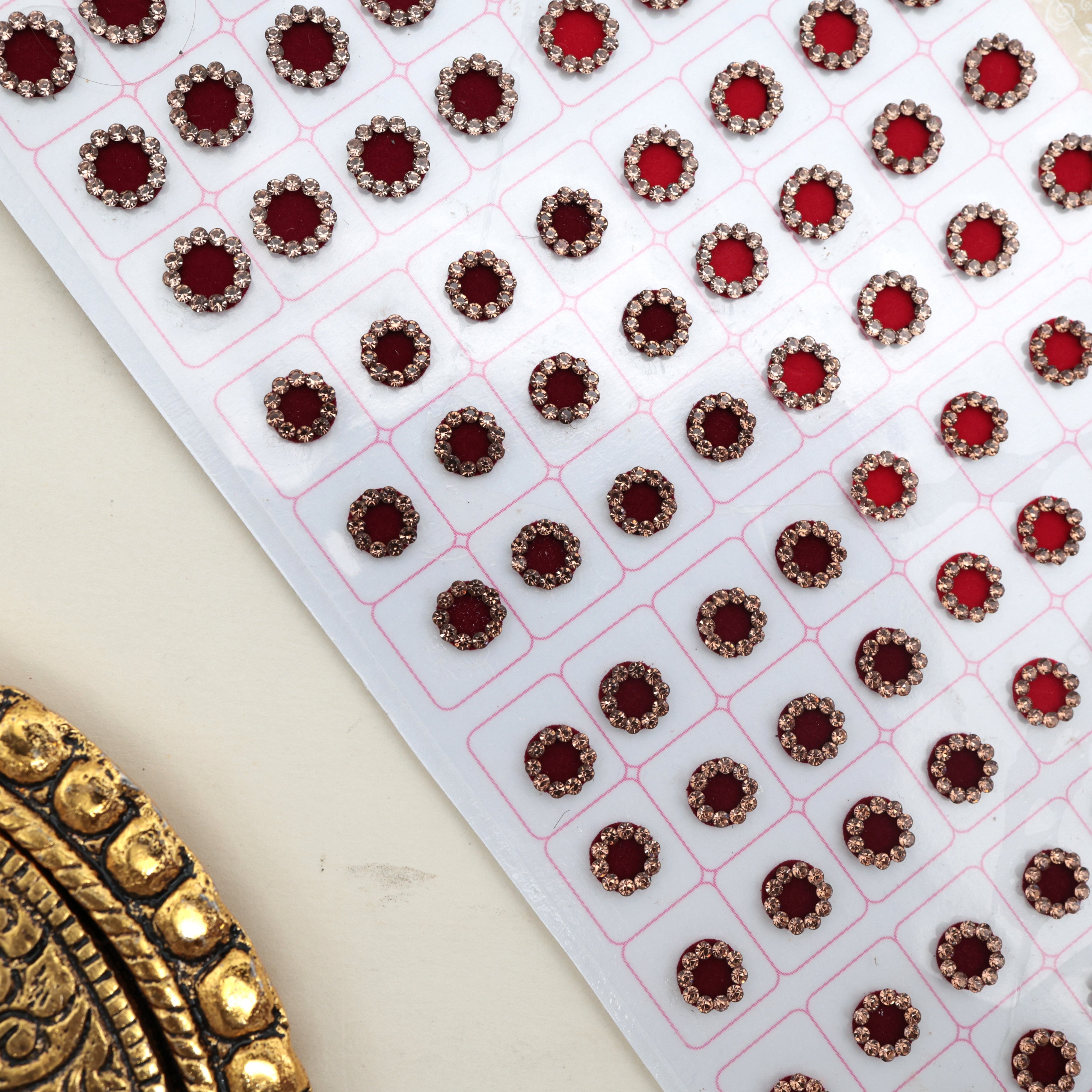 Navya Gold Premium Stone Border Bridal Fancy Velvet Bindis