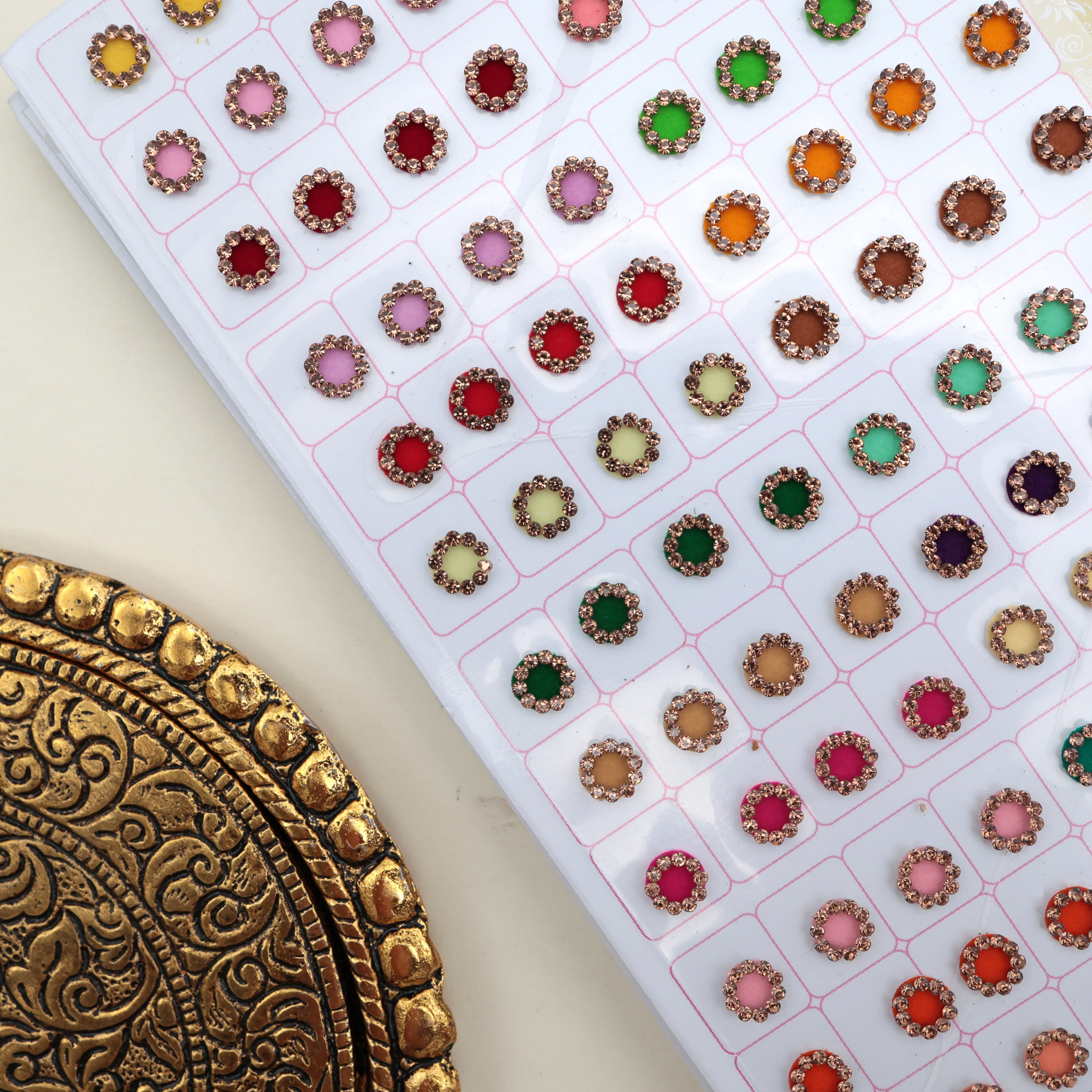 Navya Gold Premium Stone Border Bridal Fancy Velvet Bindis