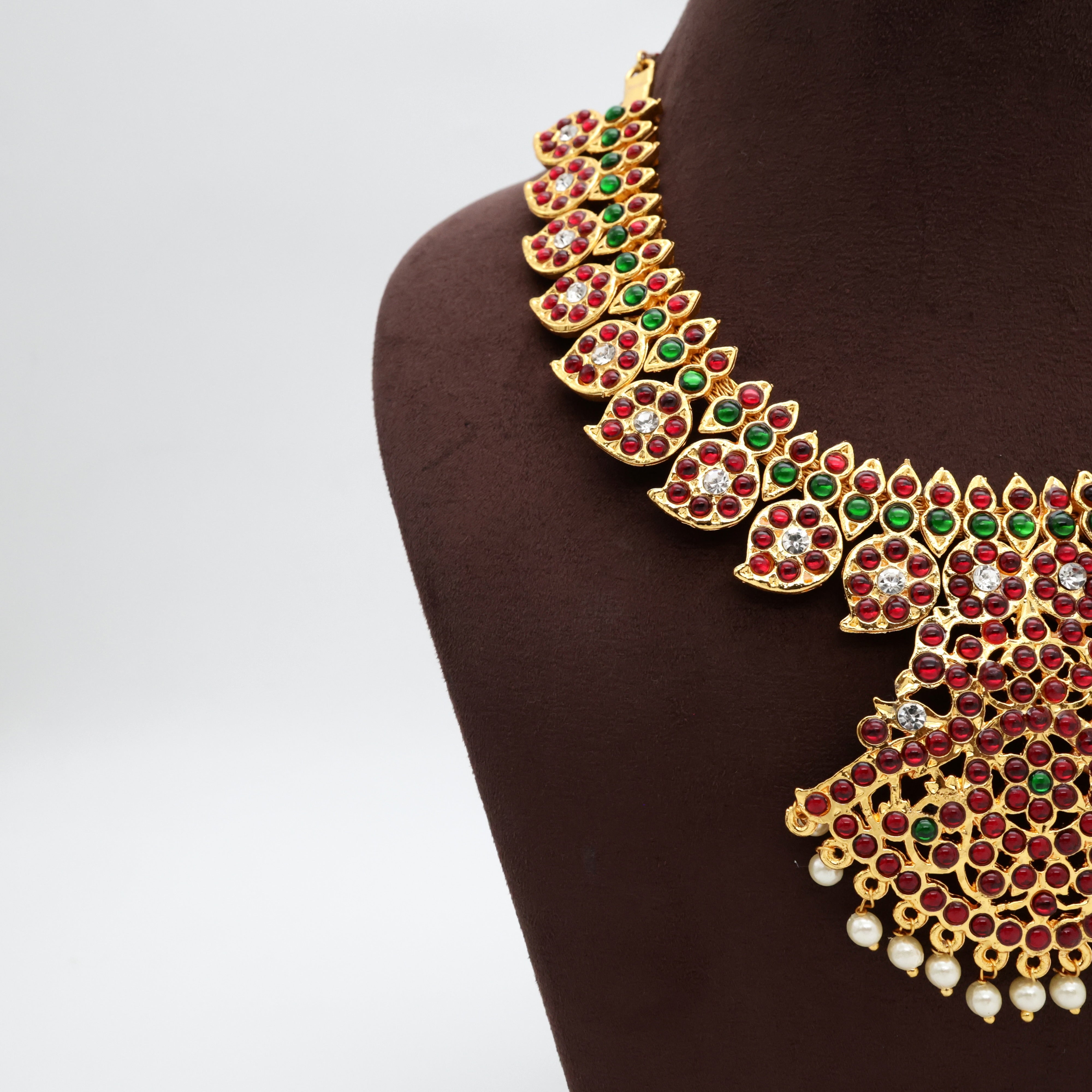 Traditional Kemp Rettapakshi Mango Necklace