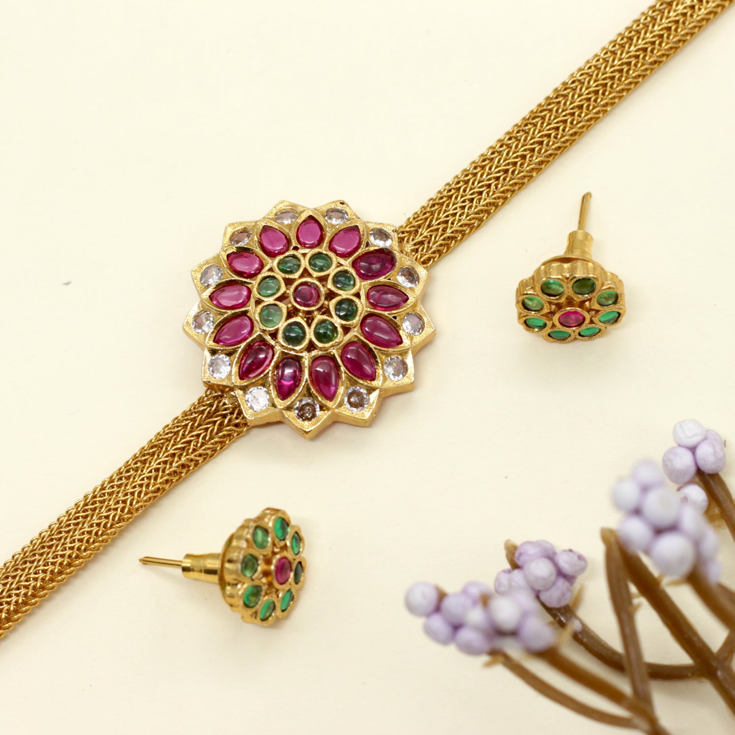 Antique Gold Kundan Kemp Kids Friendly Flower pendant Choker