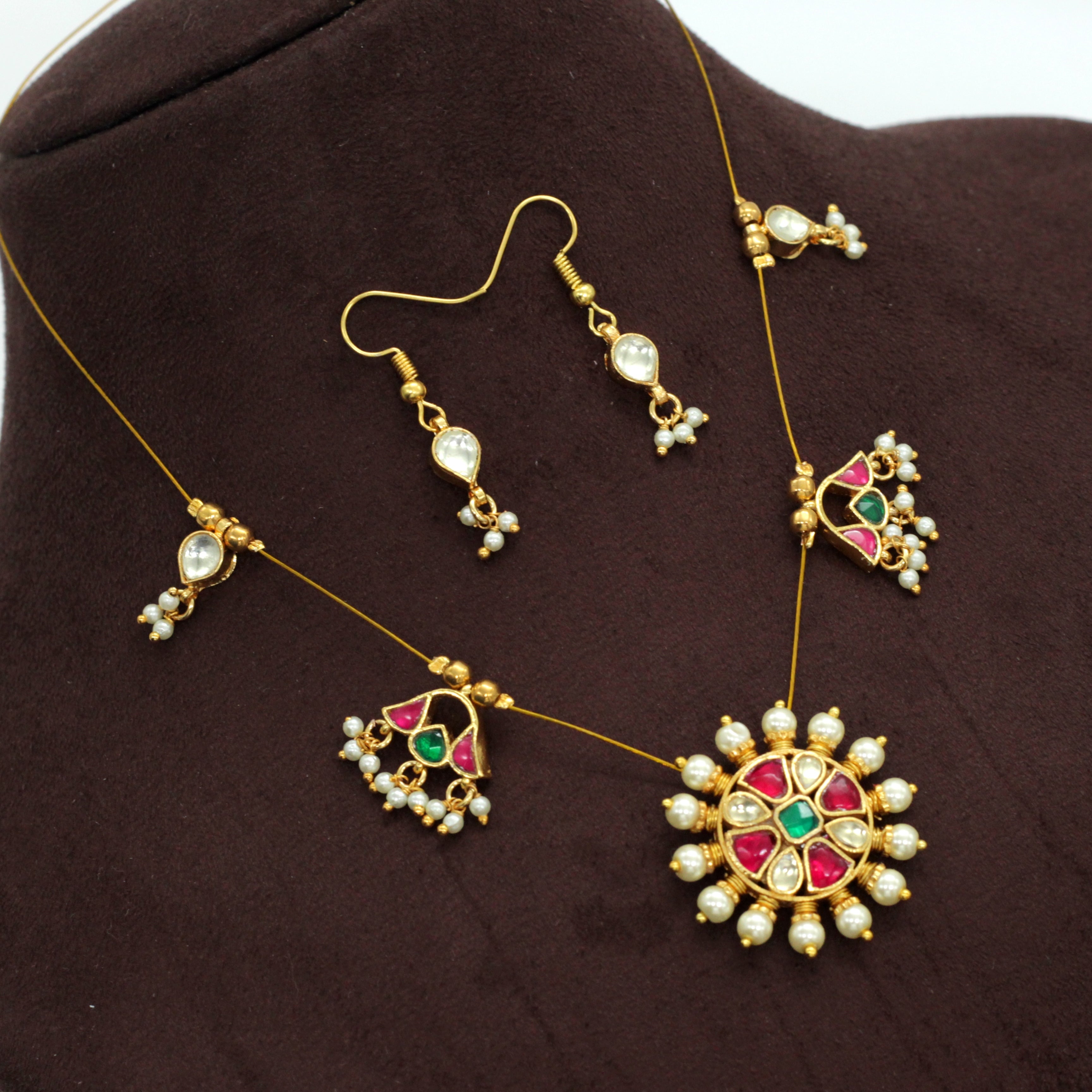 CHAKRI - Handmade Jadau Kundan Invisible Necklace Set