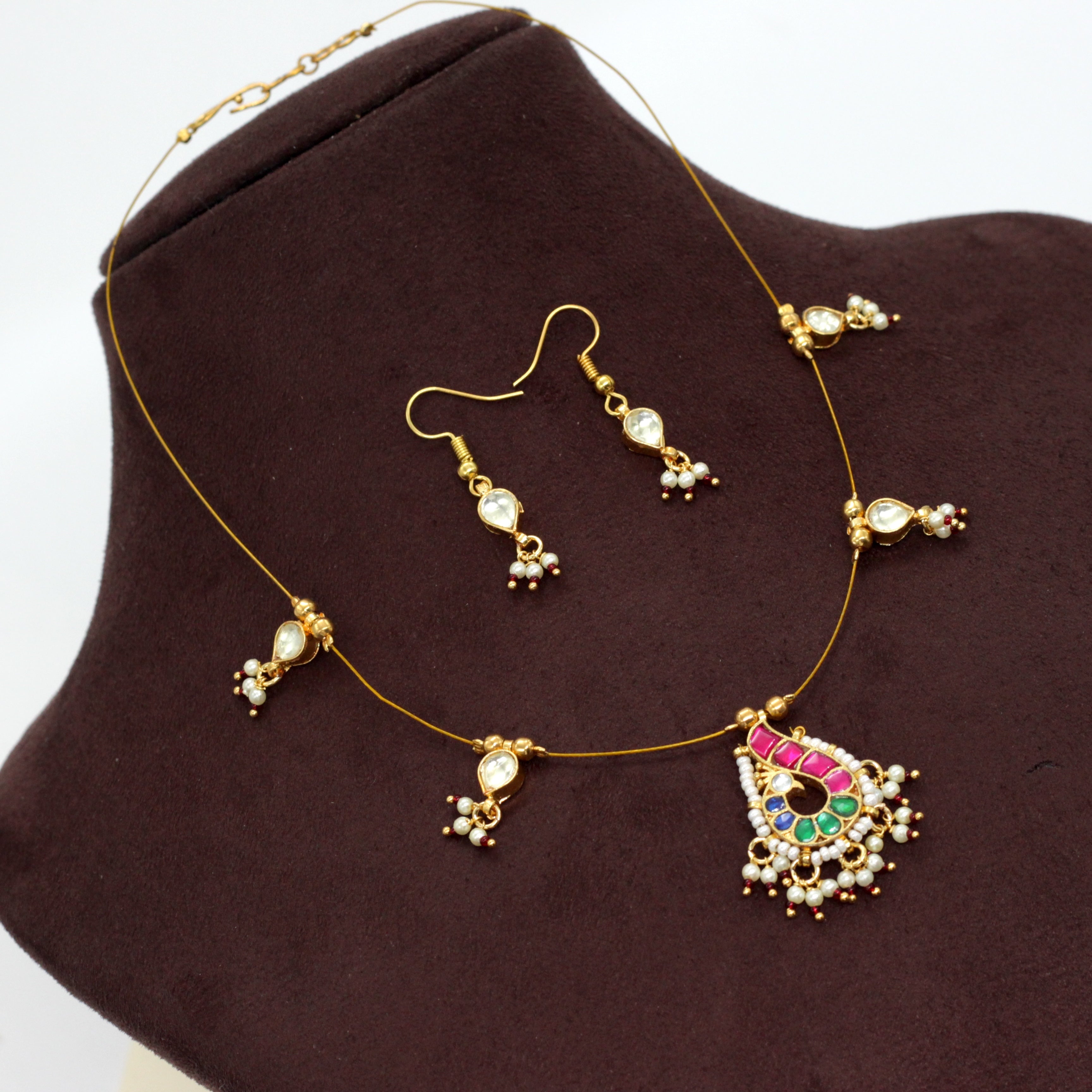 MAYURI - Handmade Jadau Kundan Invisible Necklace Set