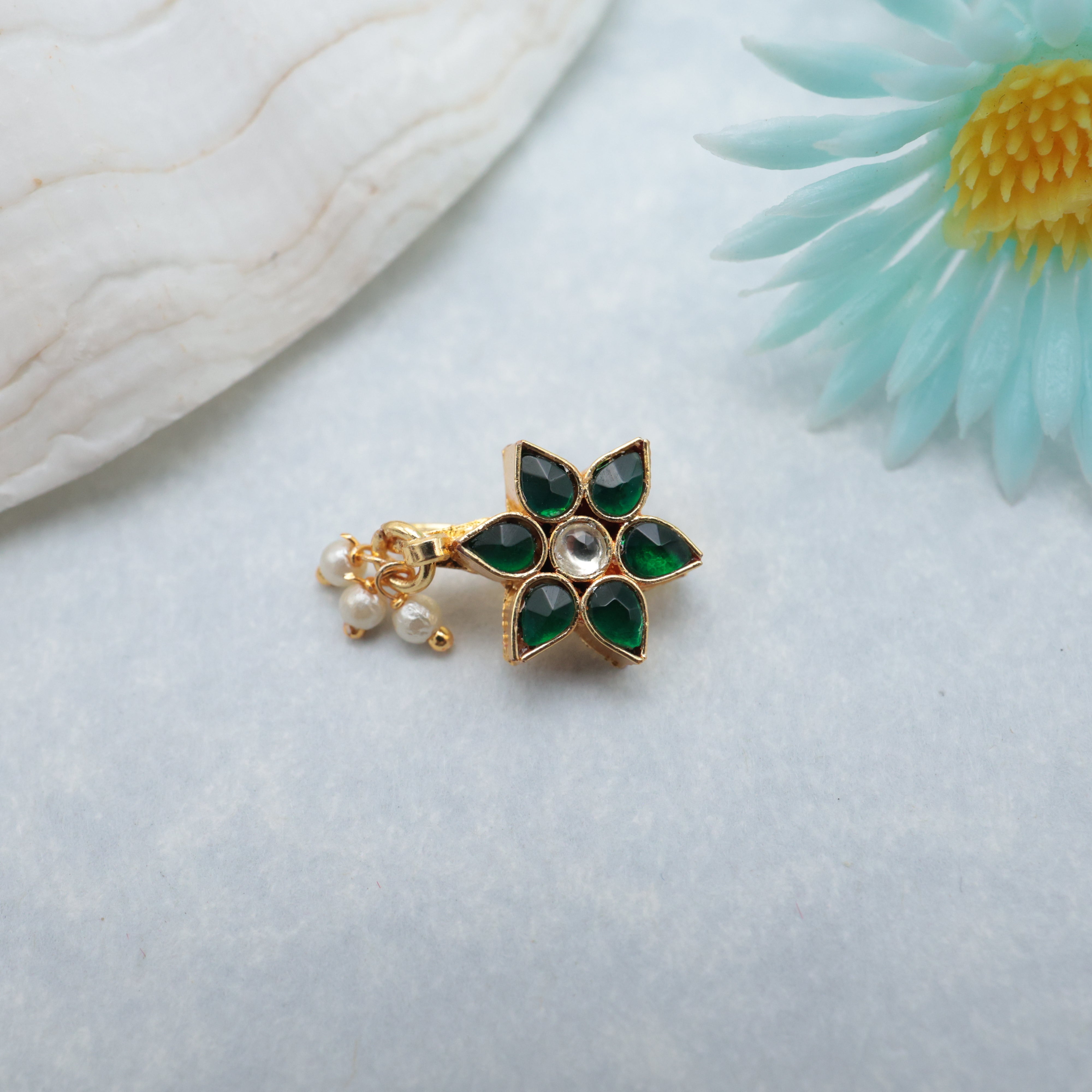PREMIUM PACHI KUNDAN FLOWER CLIP ON NOSE PIN (GREEN) - KUNDAN BRIDAL NOSEPIN