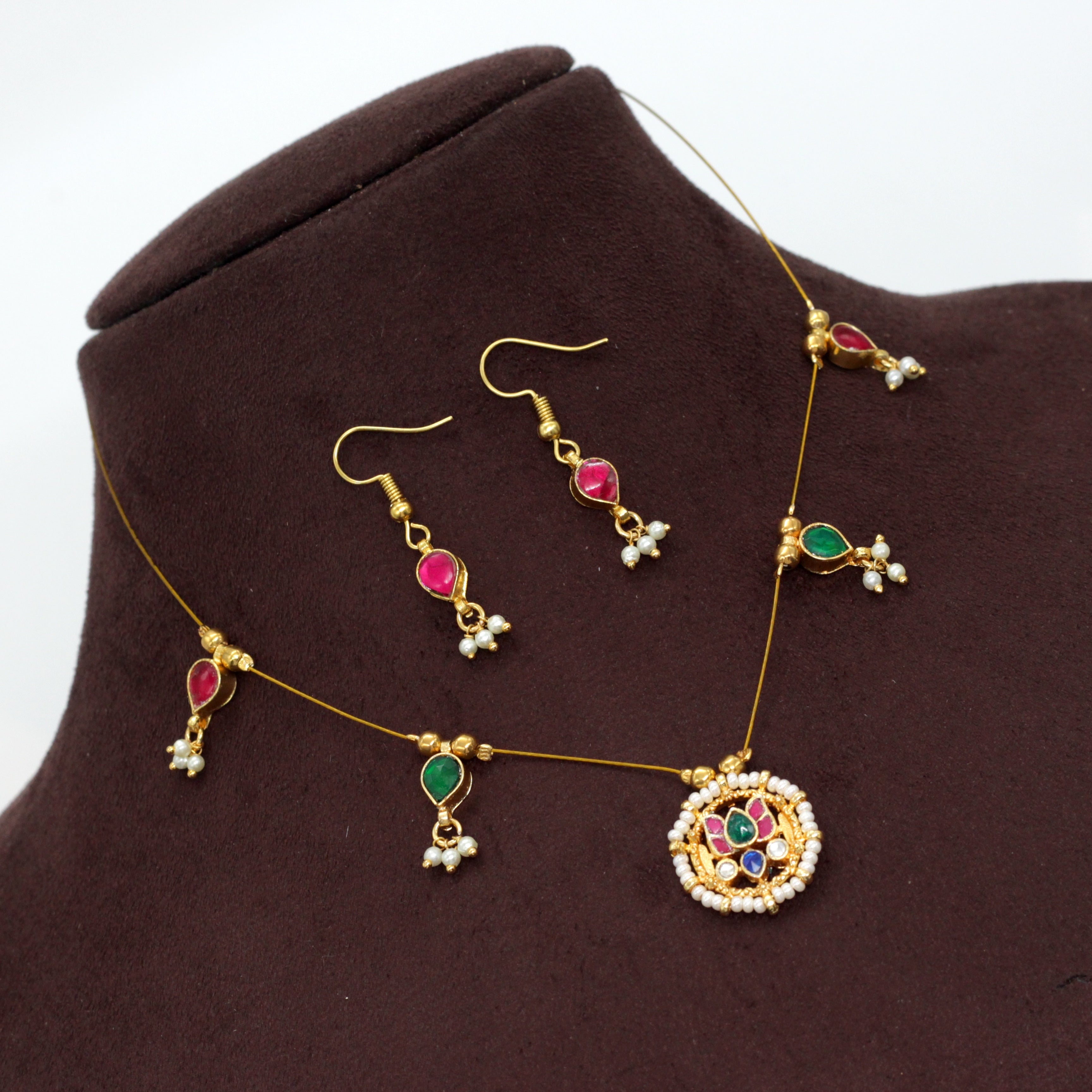 PUSHPAM - Handmade Jadau Kundan Invisible Necklace Set