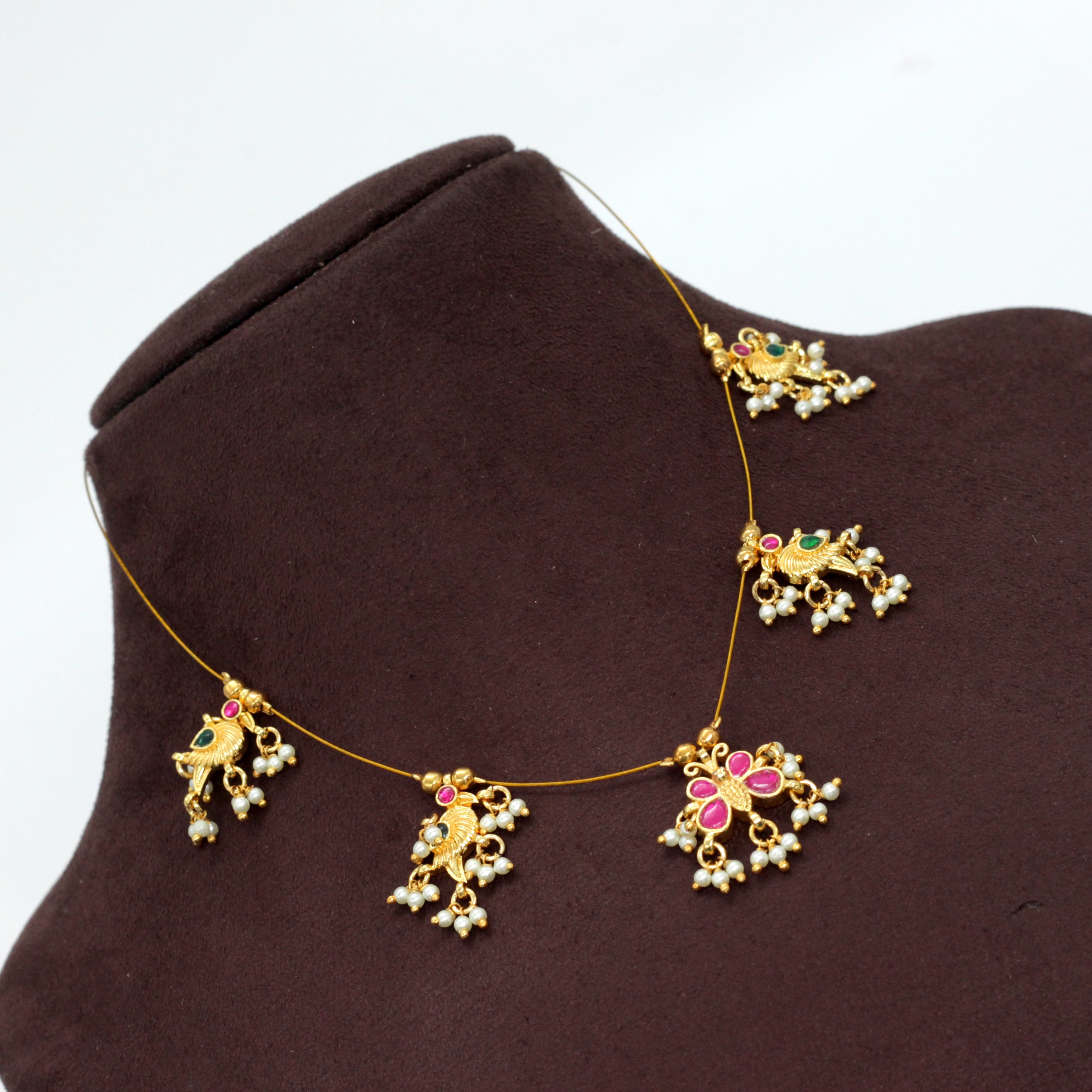 PATTAMBOOCHI - Handmade Jadau Kundan Invisible Necklace