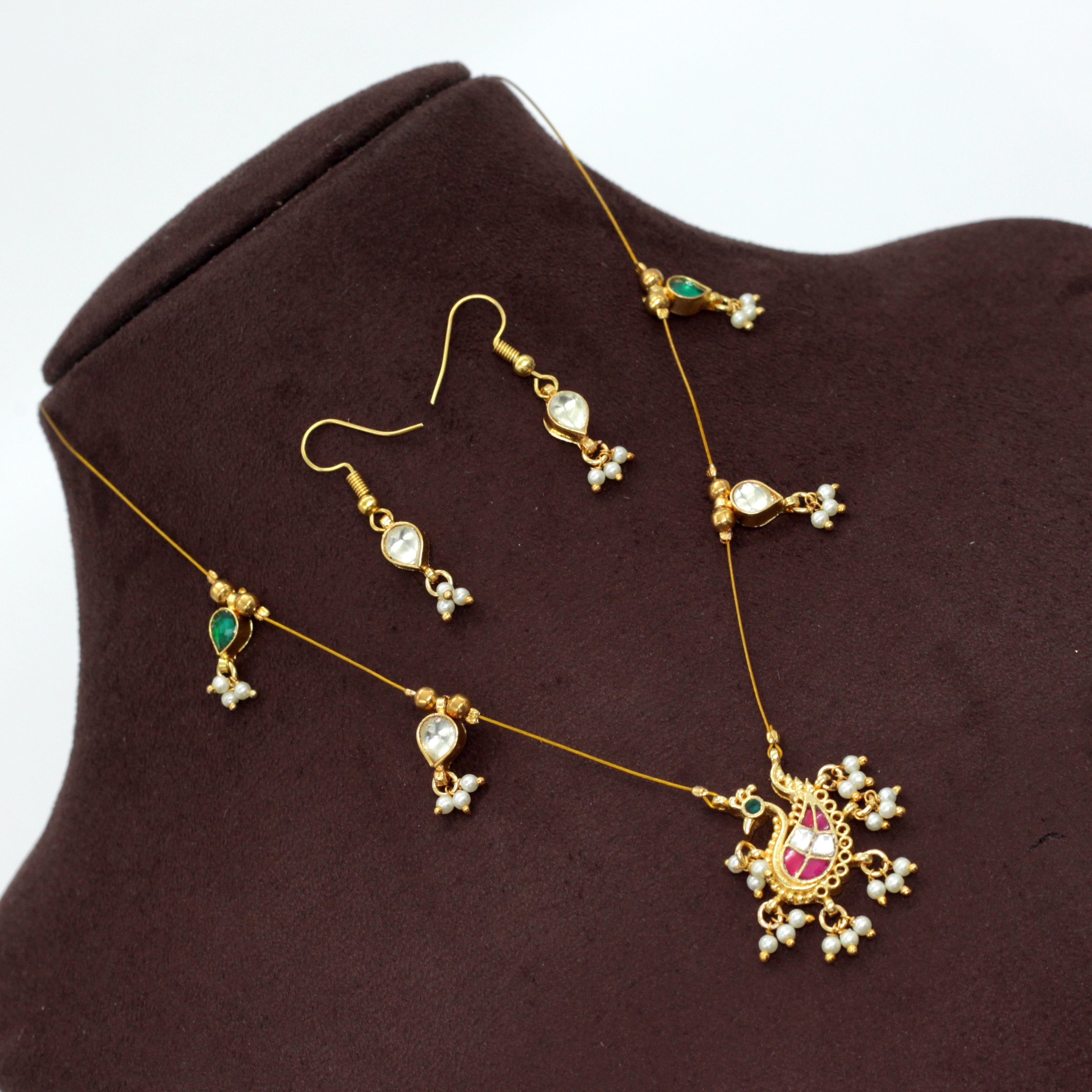 HAMSA - Handmade Jadau Kundan Invisible Necklace Set