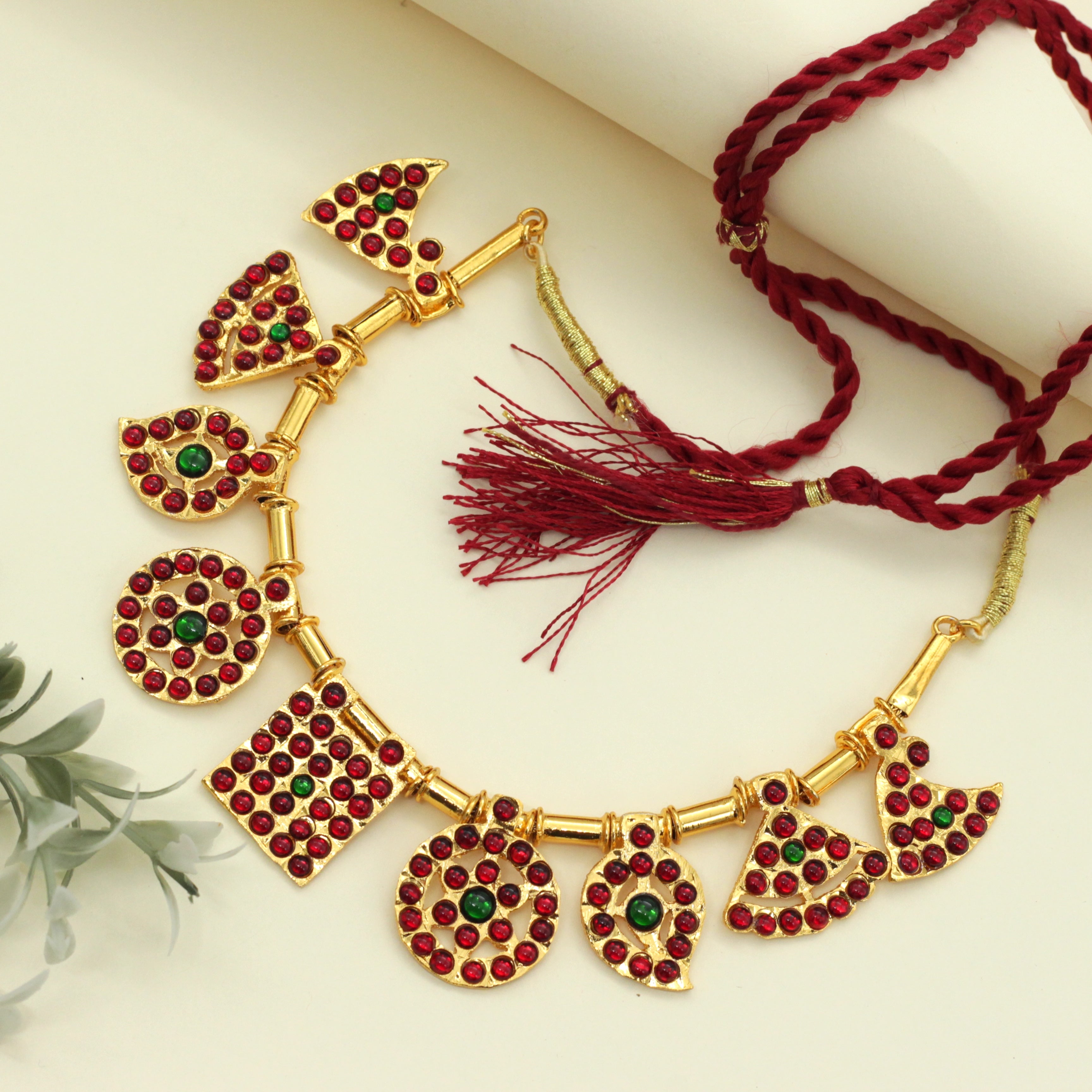 Budget Friendly Traditional Multi Pendant Kemp Necklace