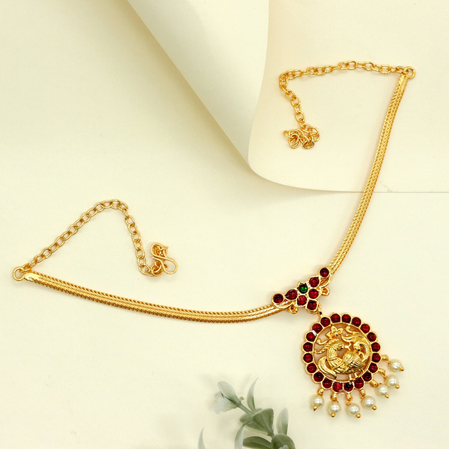 Budget Friendly Gold Tone Annam Kemp Attigai