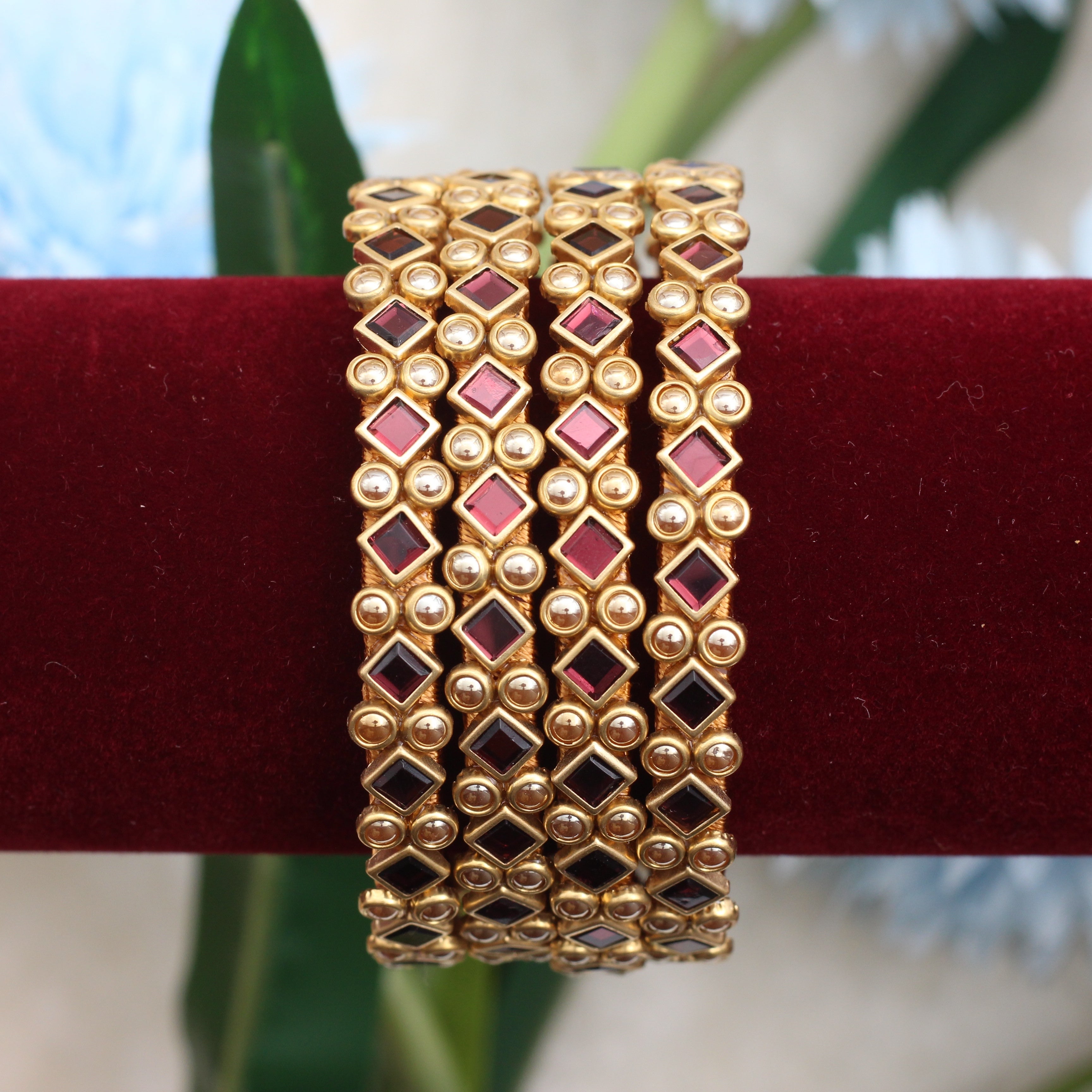 Natural Raw Lab Diamond Bracelets, 18K Gold Jewellery Designs, Best Go –  peardedesign.com