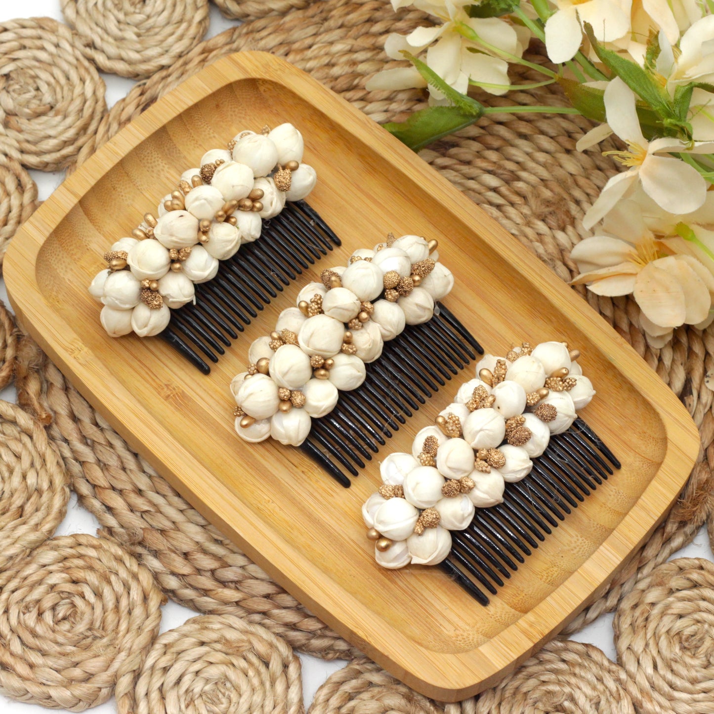 Handmade Jasmine with Pollens Comb - Malli Poo Comb Hair Accessory (Single Piece)