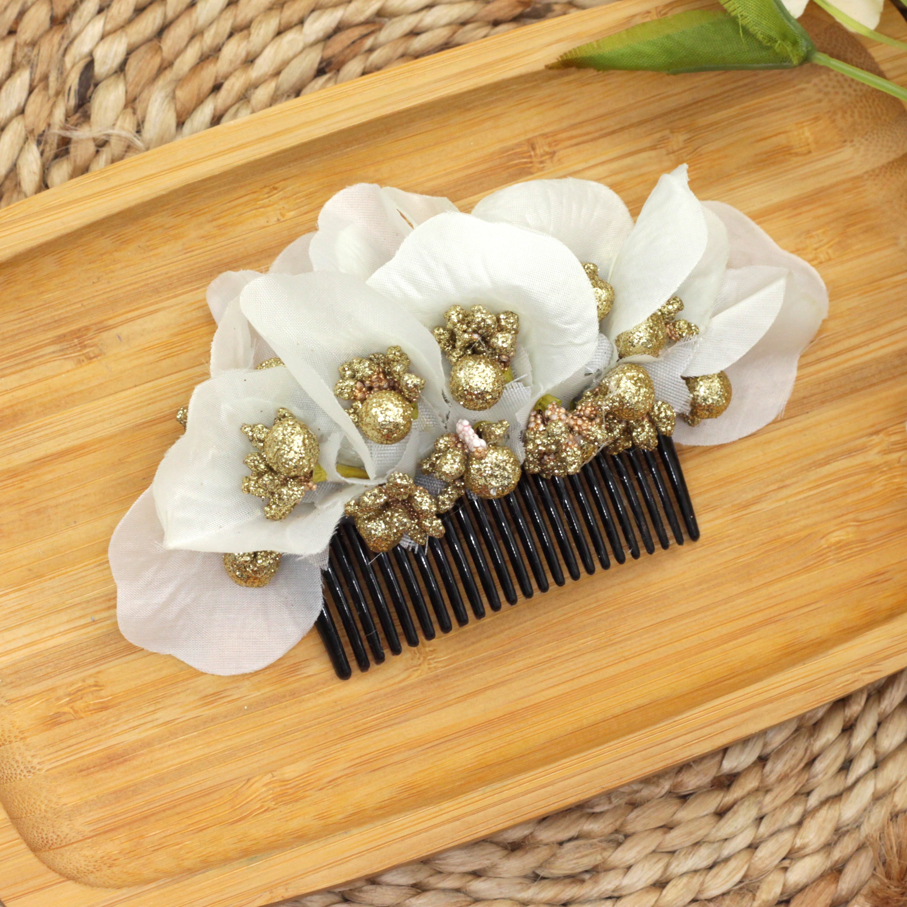 Handmade Fancy White Petals Bridal Flower Comb Hair Accessory