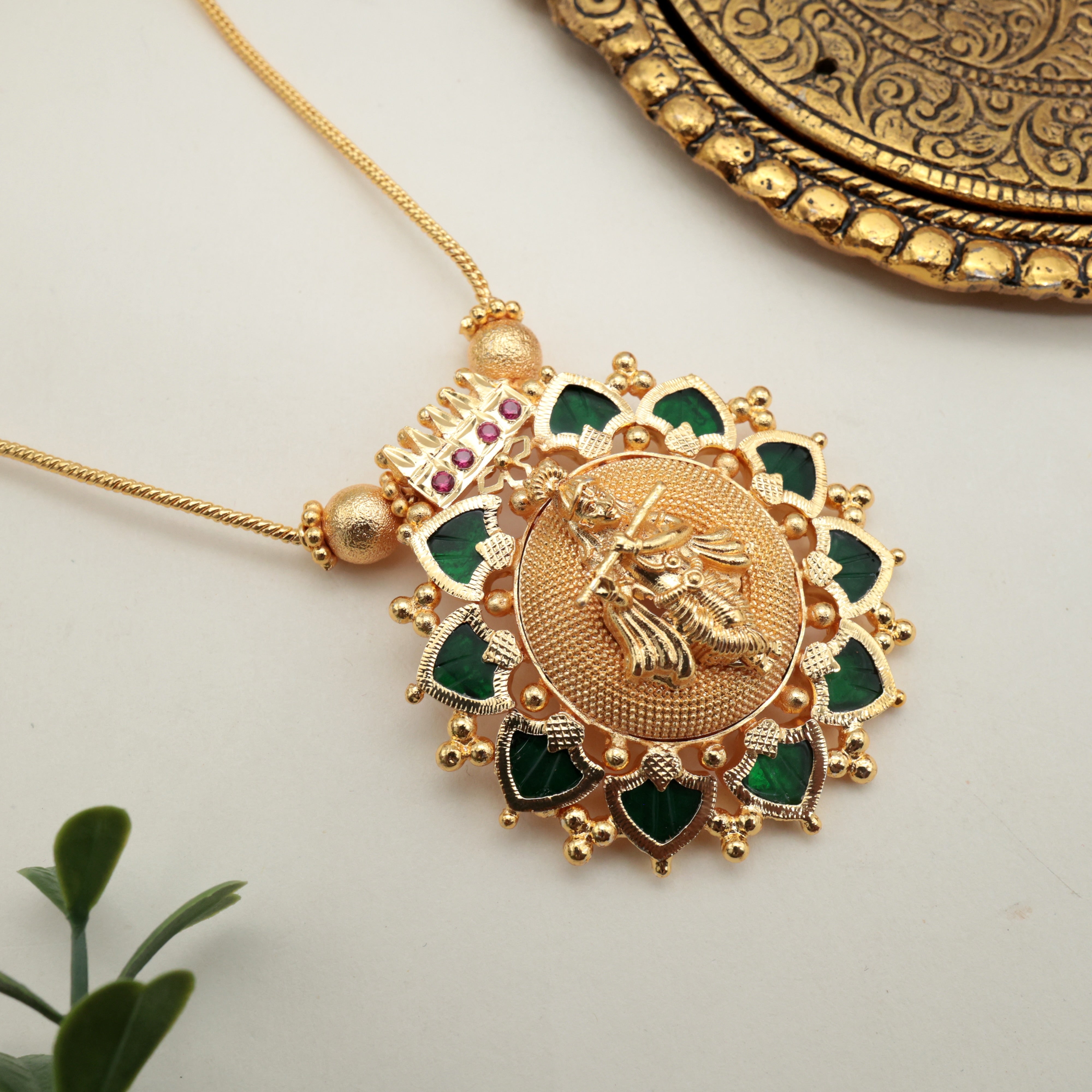 REAL GOLD TONE PALAKKA LORD KRISHNA PENDANT CHAIN