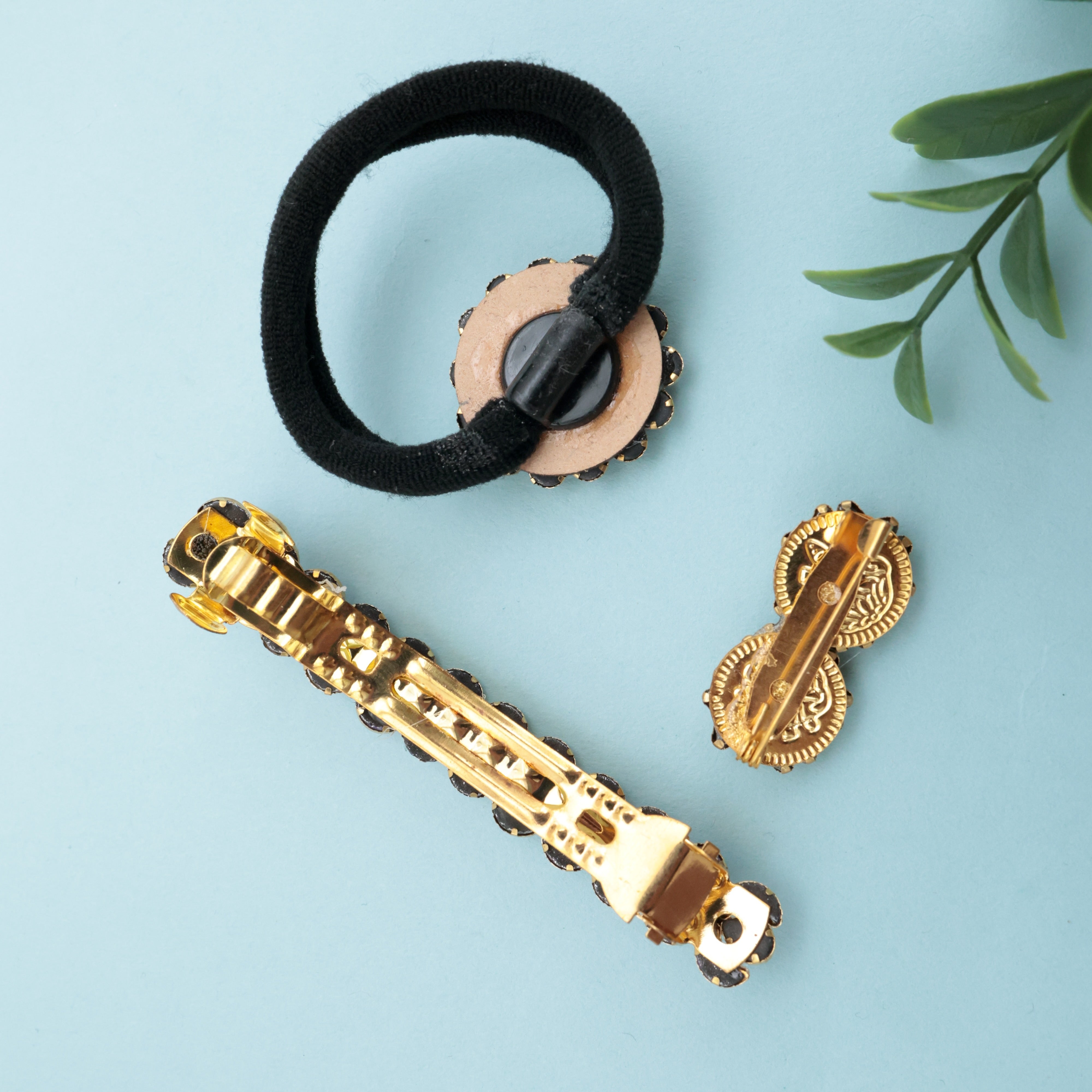 NAVARATHRI ACCESSORY COMBO (PURPLE) - BEST RETURN GIFT OPTION FOR WOMEN