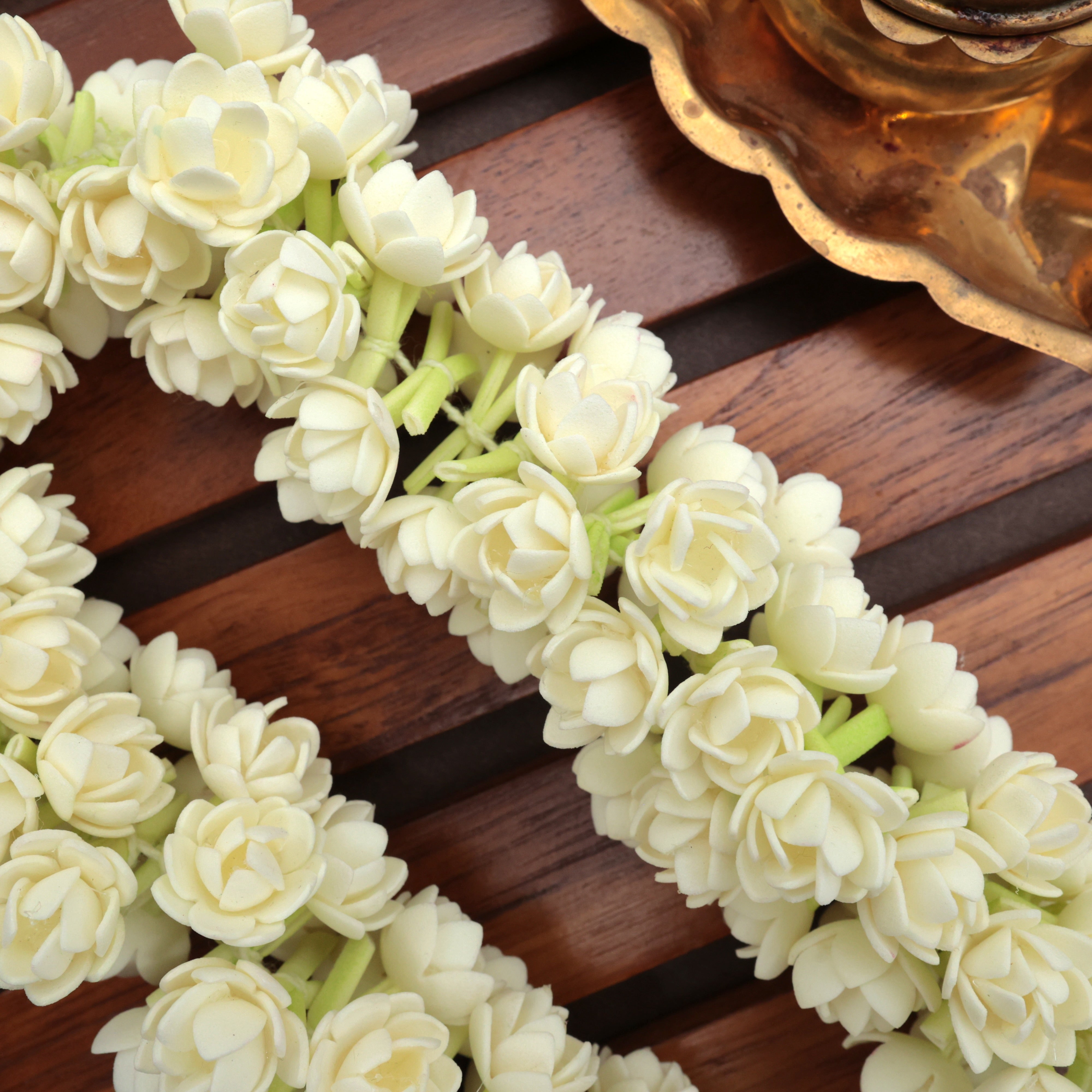 MADE TO ORDER (25-30 DAYS) VERY REAL LOOK HANDMADE FOAM BLOOMED JASMINE STRING - 16 INCHES