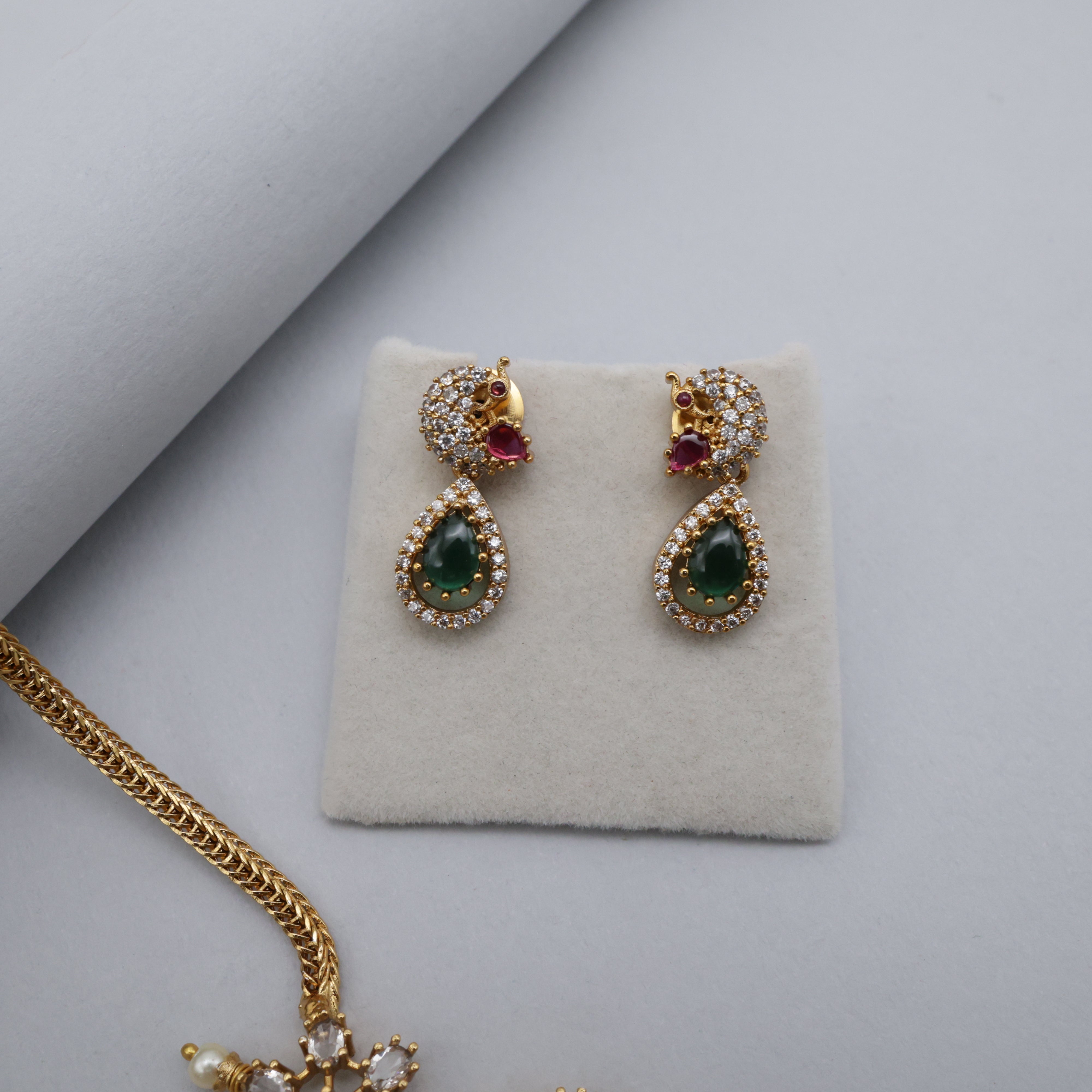 Antique AD Kemp Peacock Pendant Kids Friendly Necklace Set