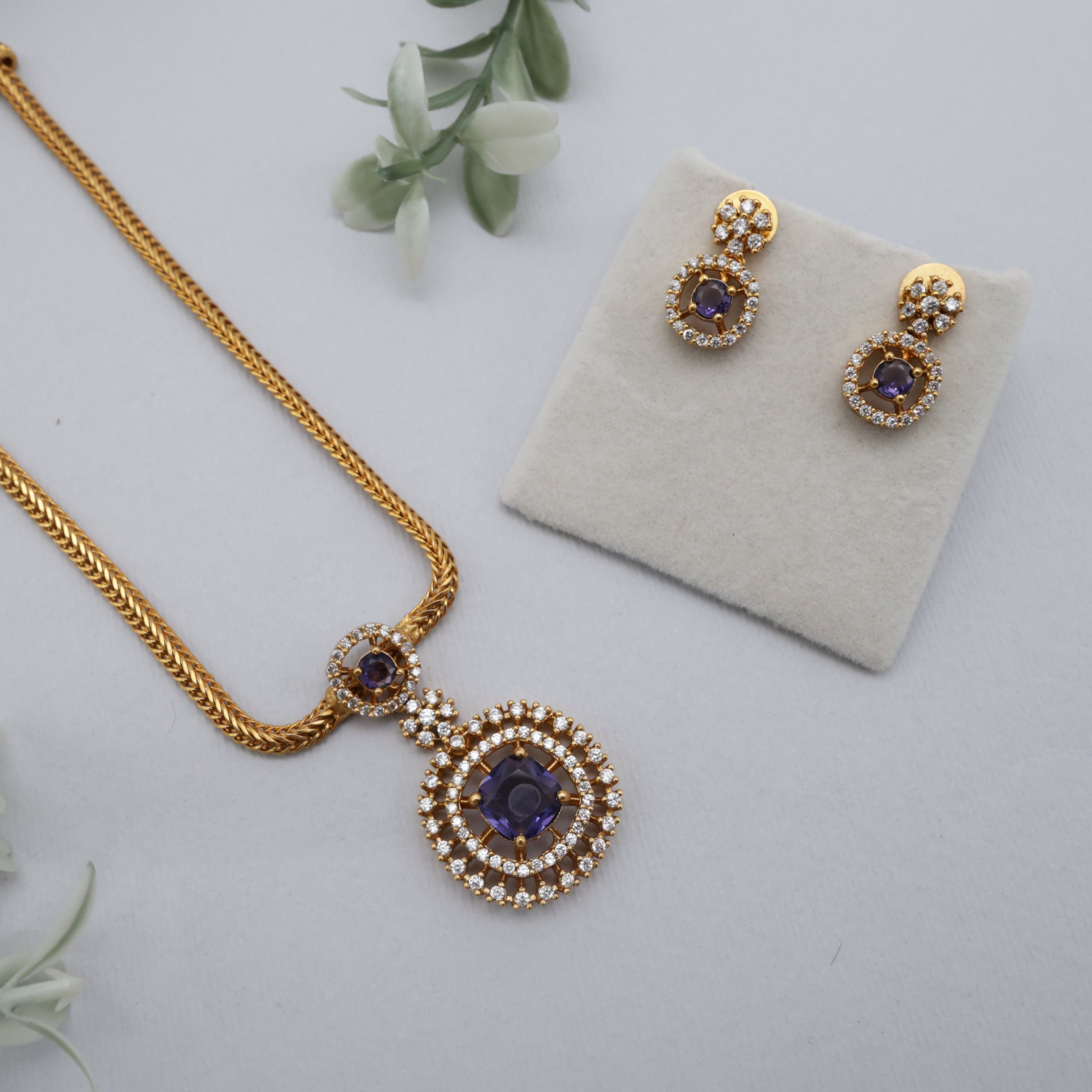 Diamond Look Square Stone Pendant Kids Friendly Necklace Set