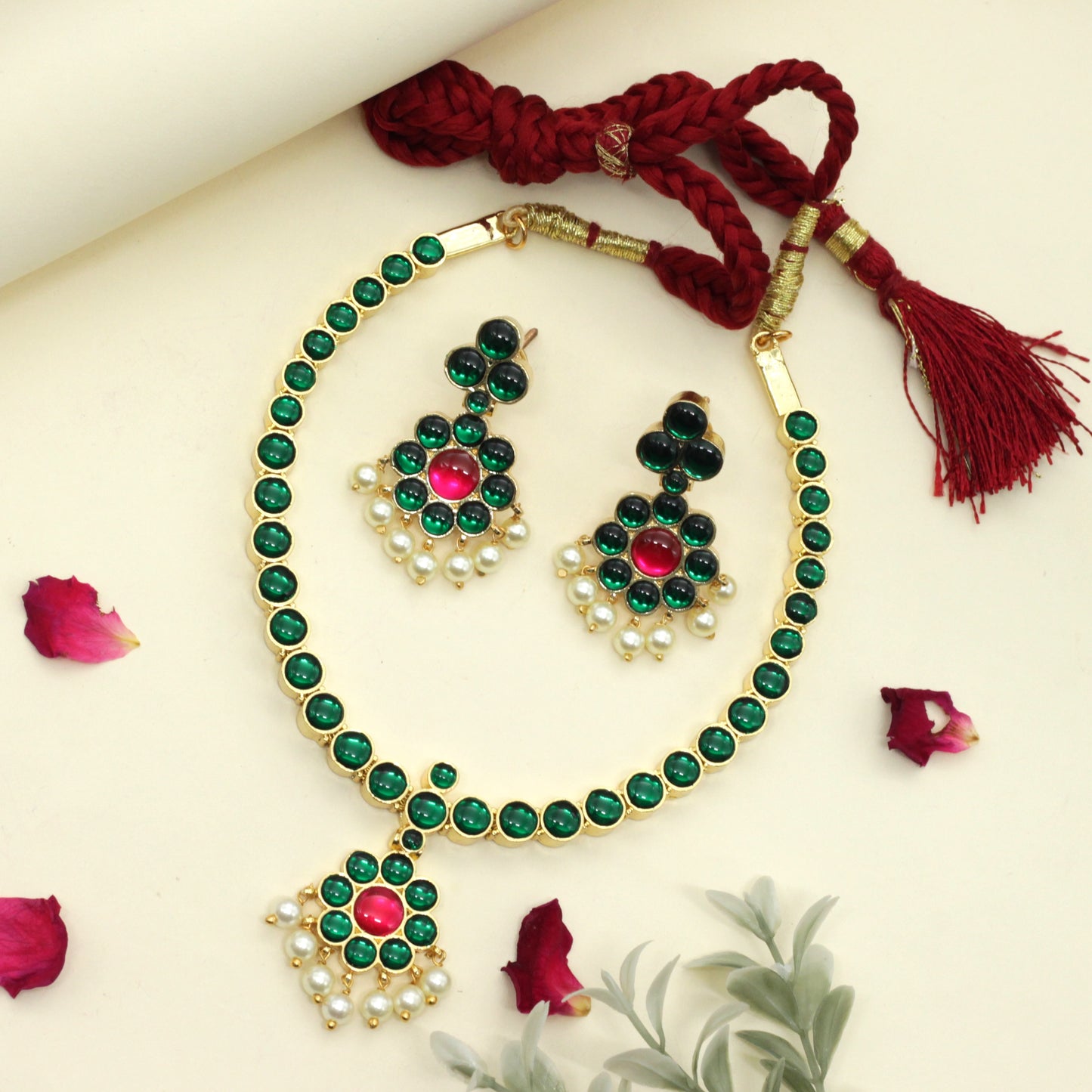 Premium Kemp Traditional Bharatanatyam Bridal Attigai Necklace - Emerald