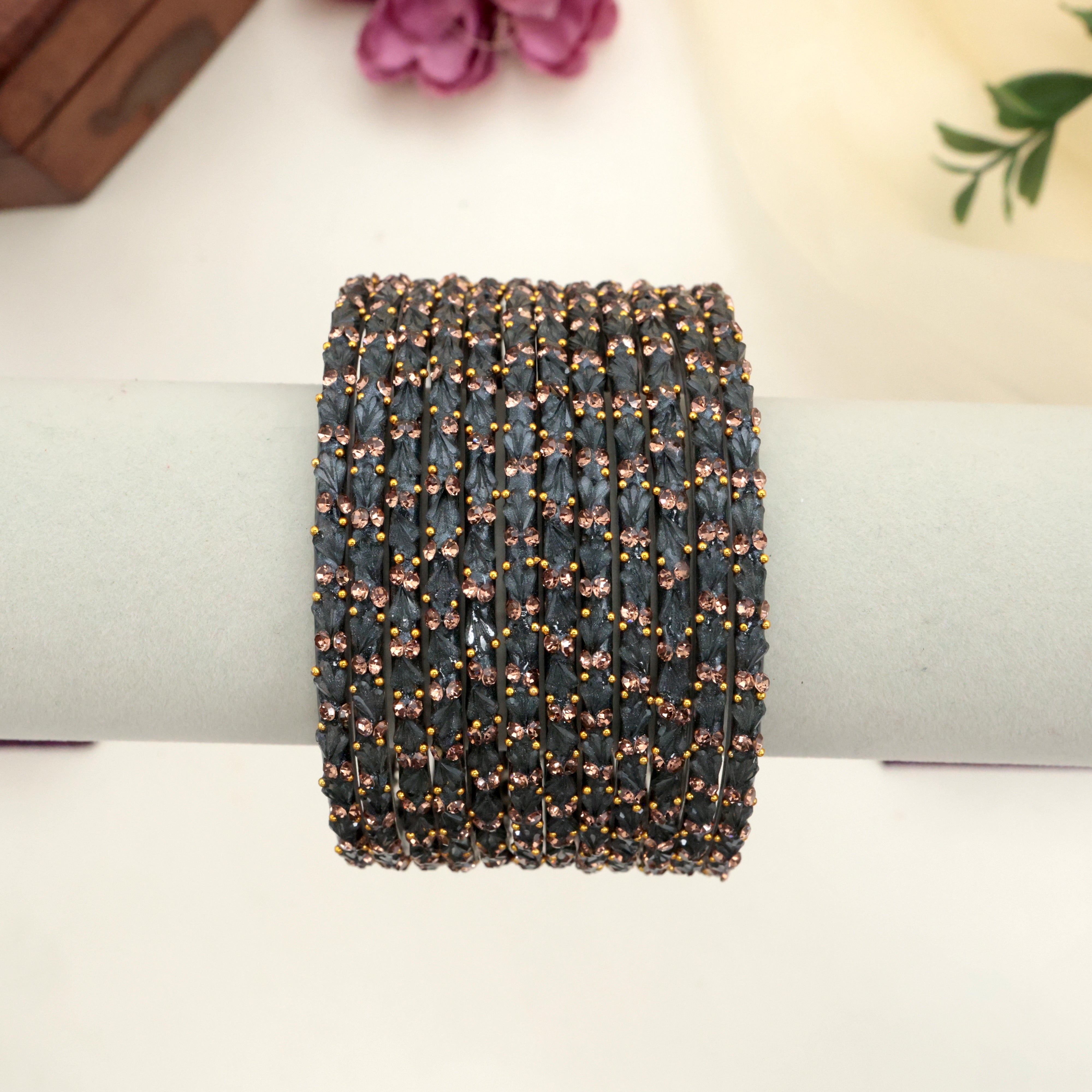 Premium Stone Work Tulip Cut Glass Bangles - Mehendi