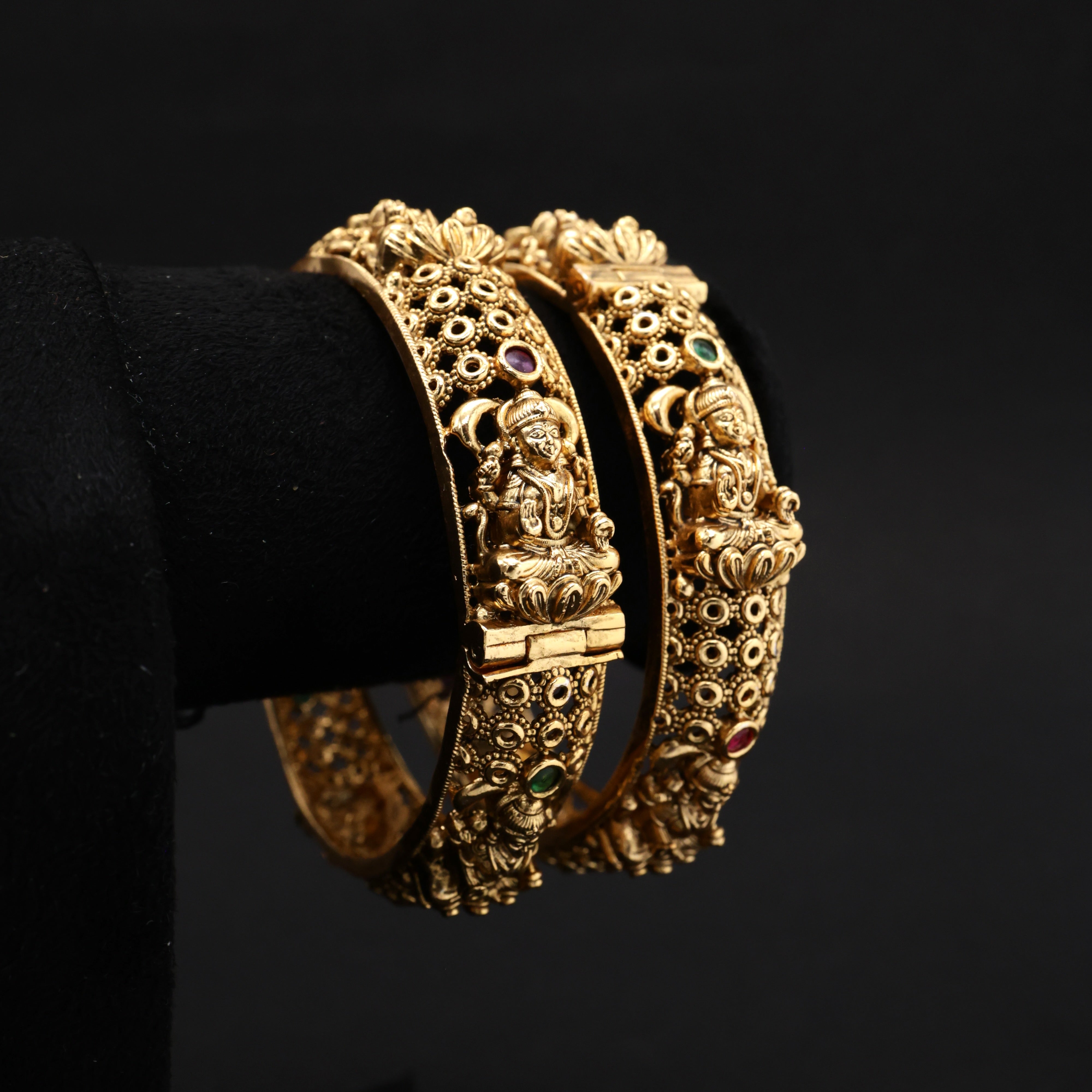 Antique Nagas Lakshmi Devi Thick Border Bridal Bangles