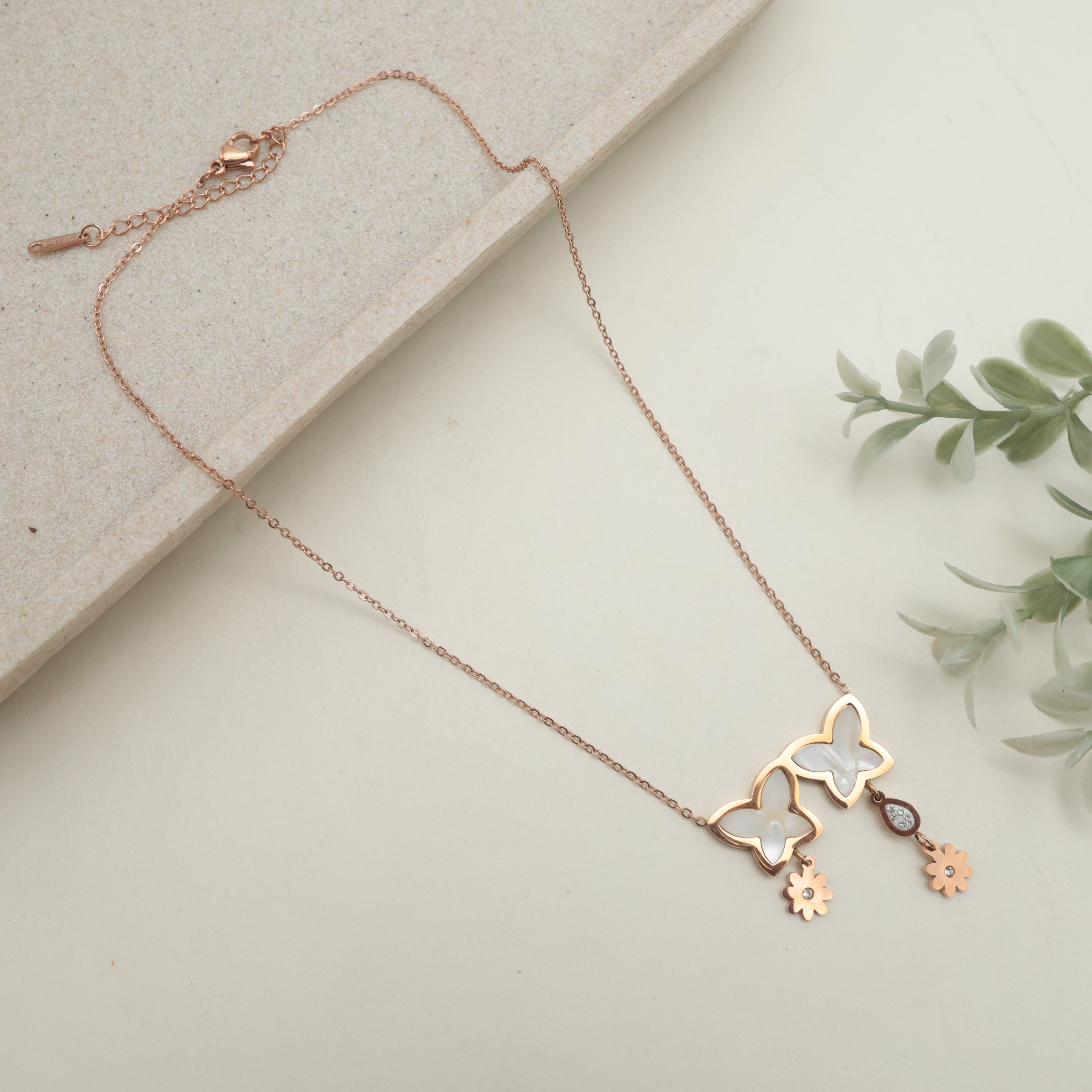 ROSE GOLD TONE ANTI TARNISH SHORT CHAIN - TWO WHITE BUTTERFLIES