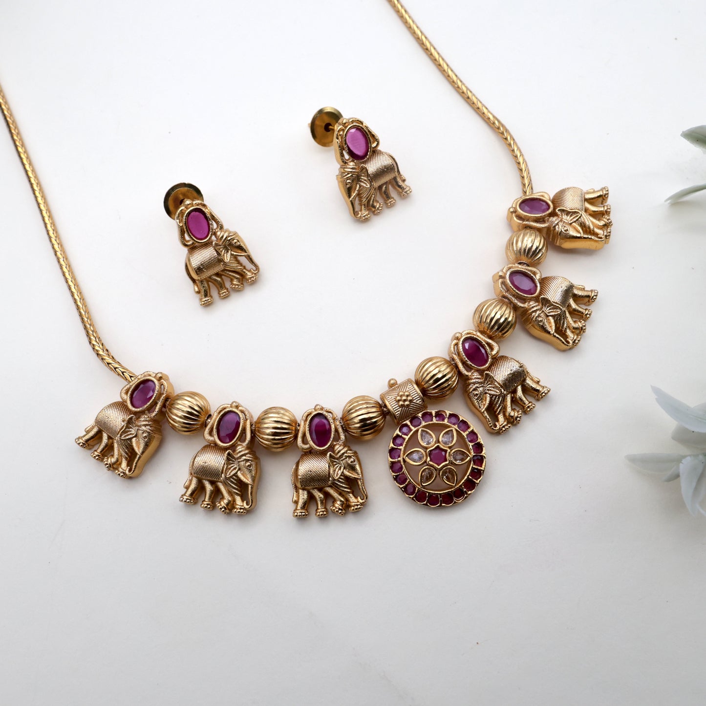 Antique Gold Kemp Chakra Elephants Necklace Set