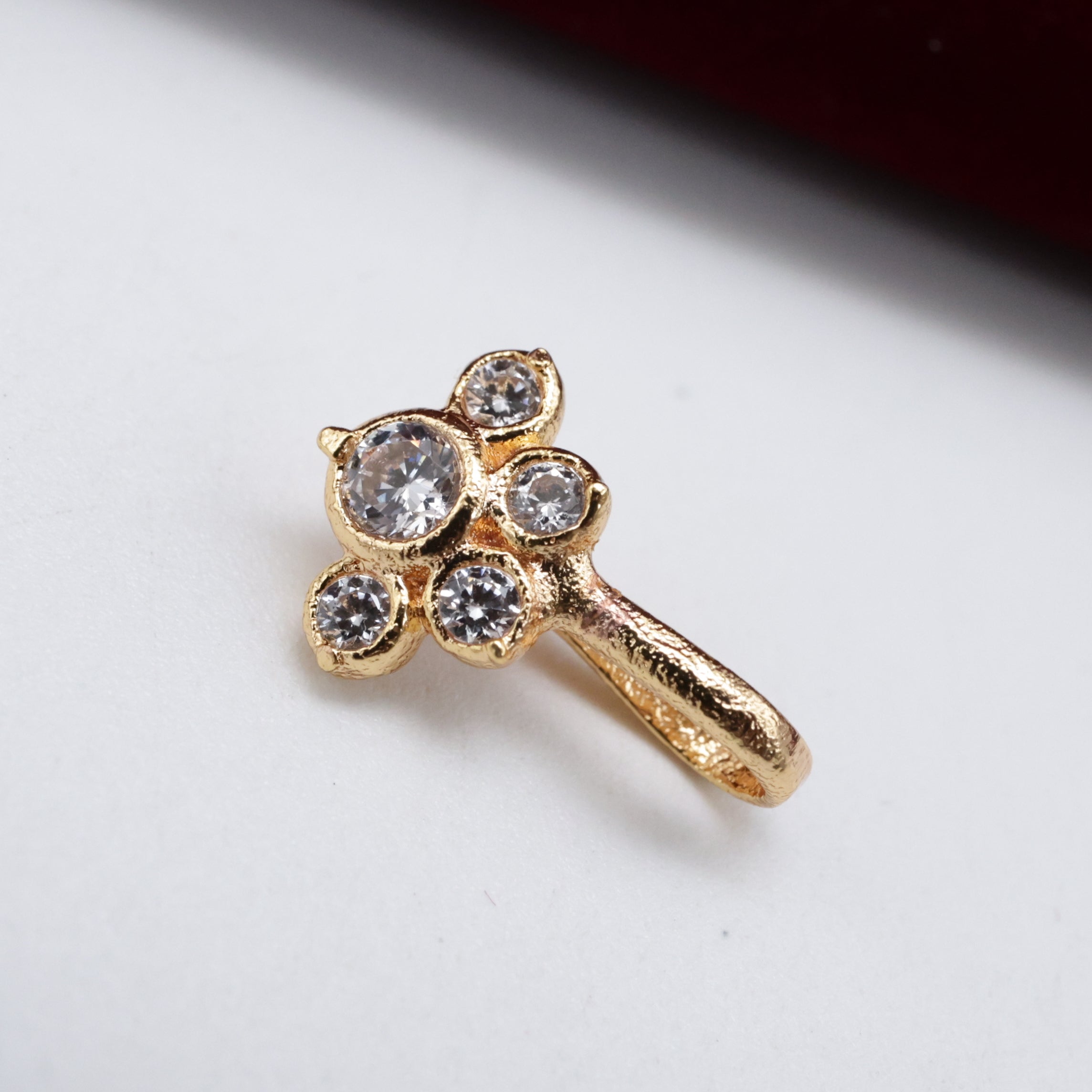 Diamond Look Micro Gold Polished Besari Press On Nose Pin