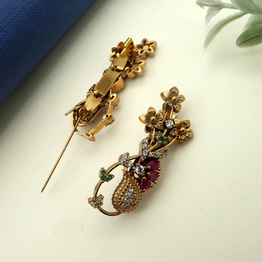 Antique Gold AD Designer Flowers Saree Pin / Brooch Pin