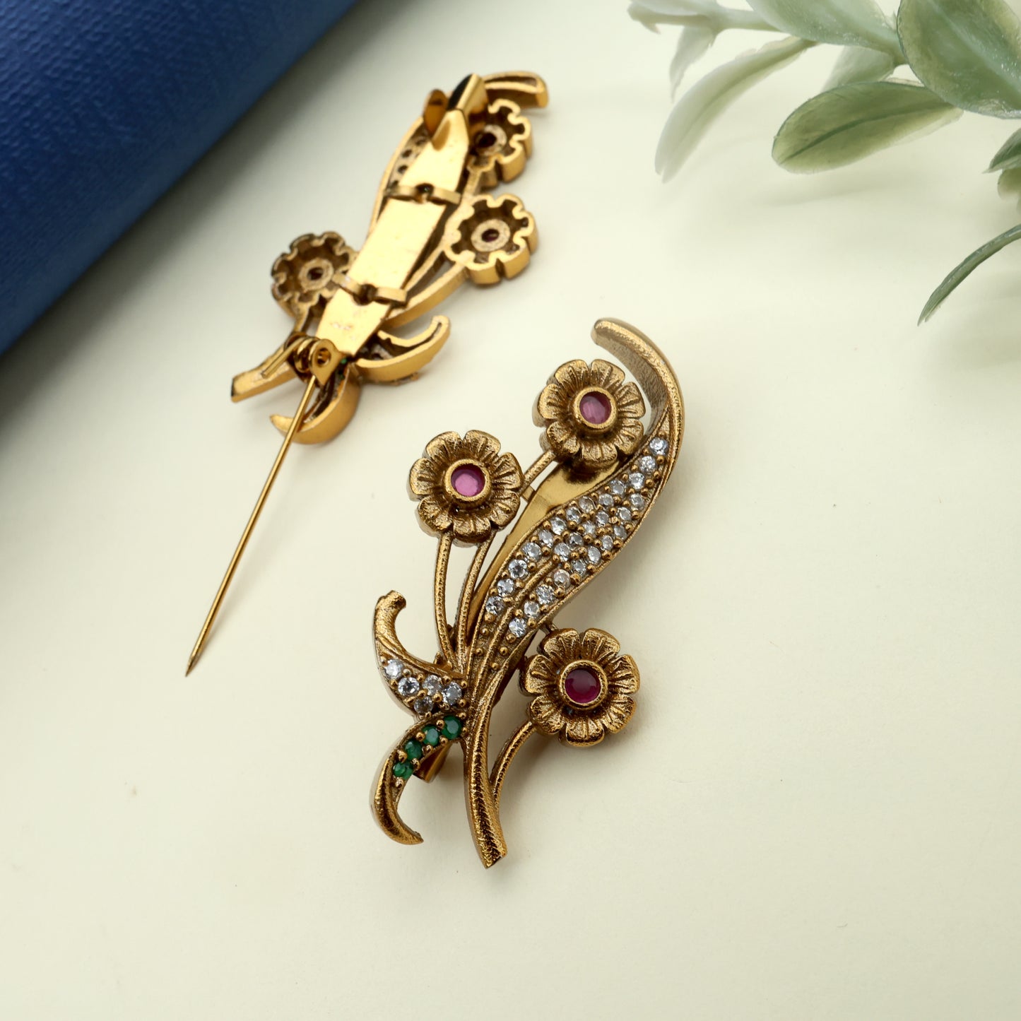 Antique Gold AD Designer Water Flowers Saree Pin / Brooch Pin