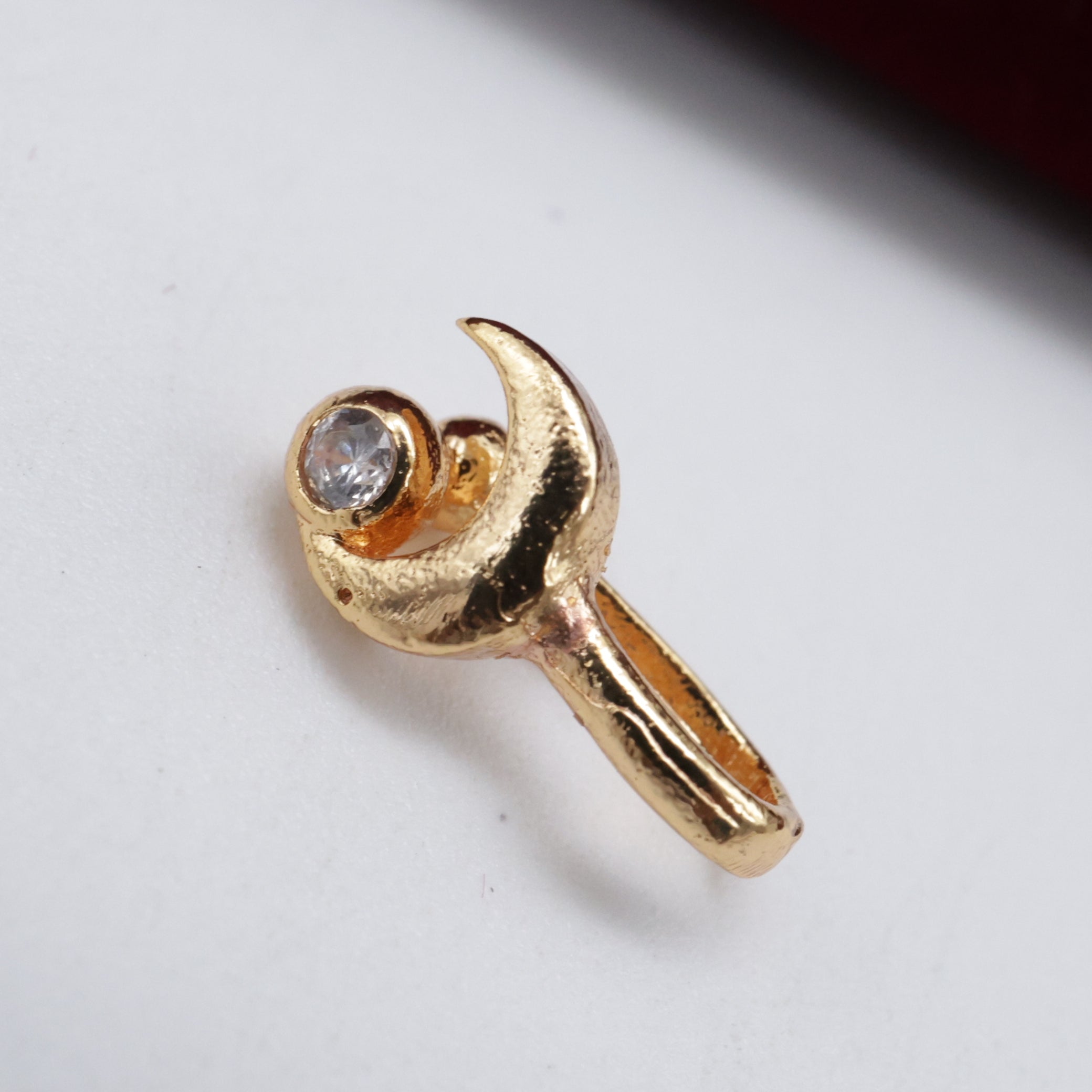 Micro Gold Polished Chaand Press On Nose Pin